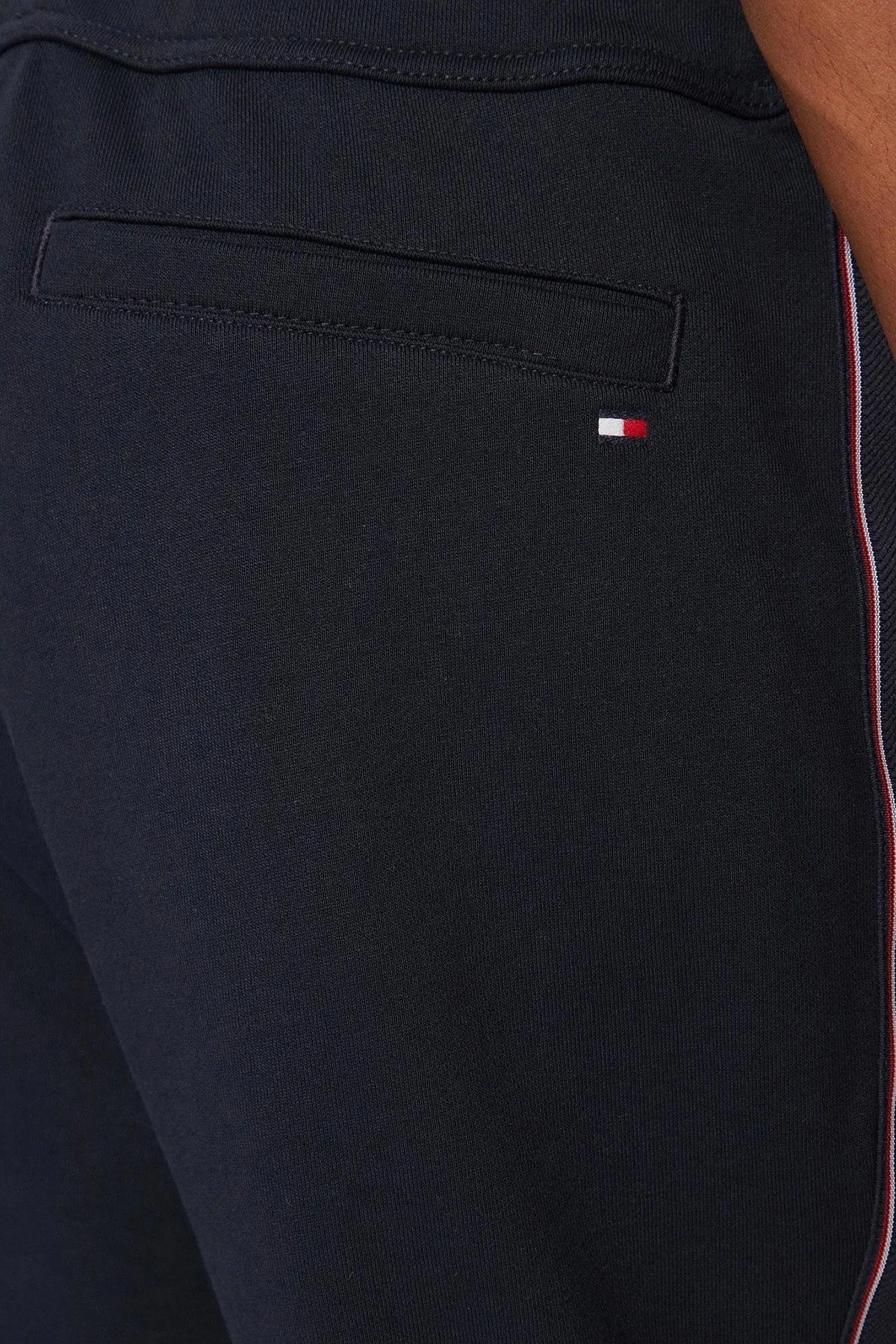 Tommy Hilfiger Regular Fit Normal Bel Ribanalı Paça Jogger Erkek Pantolon MW0MW37477 DW5 LACİVERT - 10