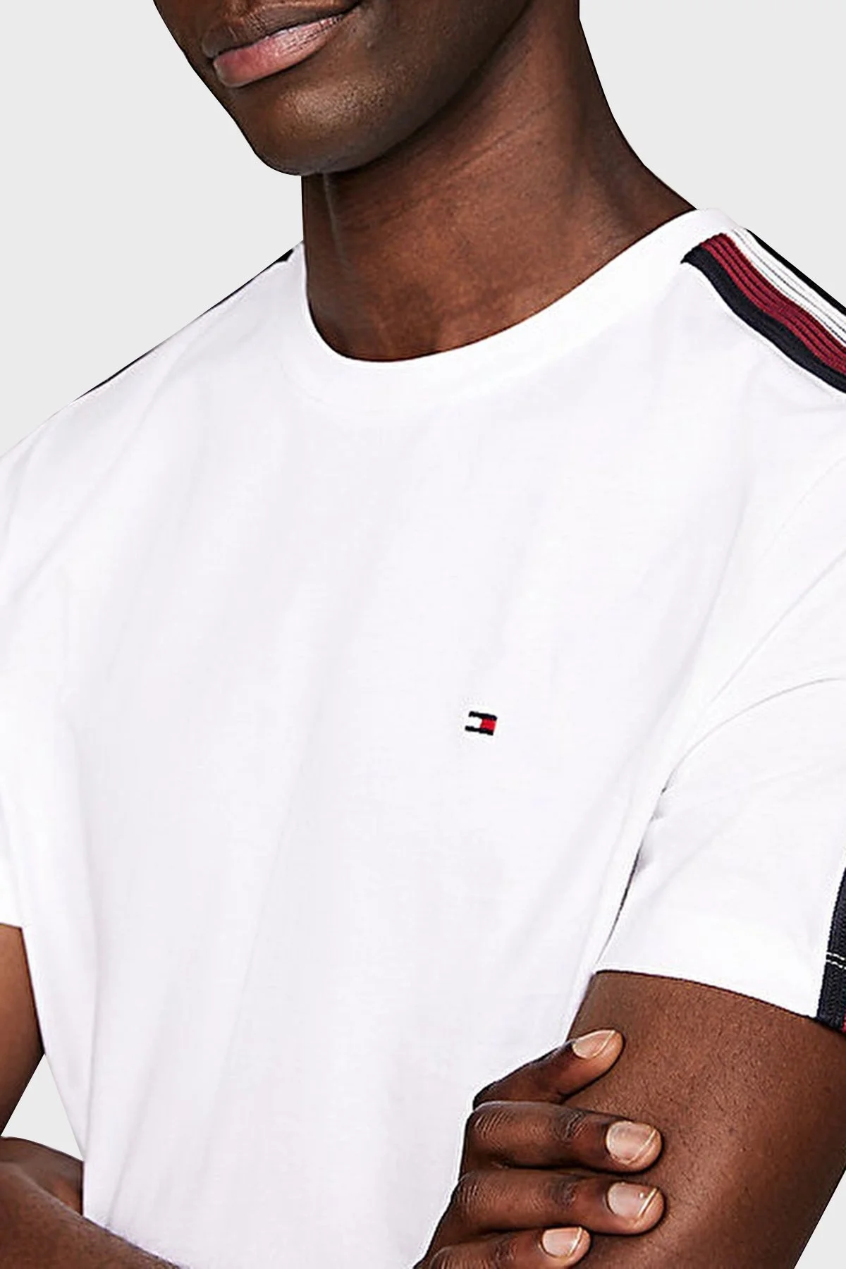 Tommy Hilfiger Regular Fit Pamuklu Erkek T Shirt MW0MW36207 YBR BEYAZ - 8