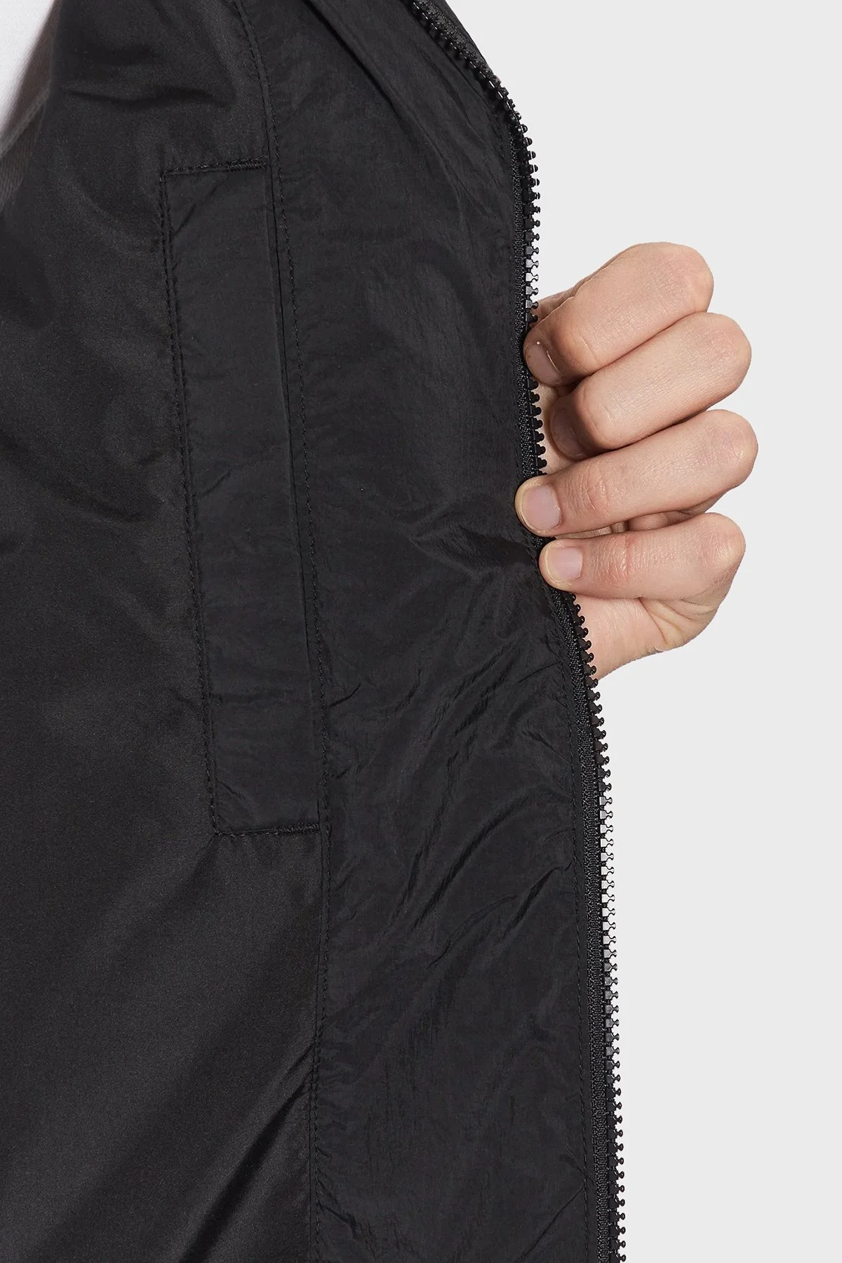 Tommy Hilfiger Regular Fit Soğuğa Dayanıklı Gizli Kapüşonlu Şişme Erkek Mont DM0DM16578 BDS SİYAH - 7