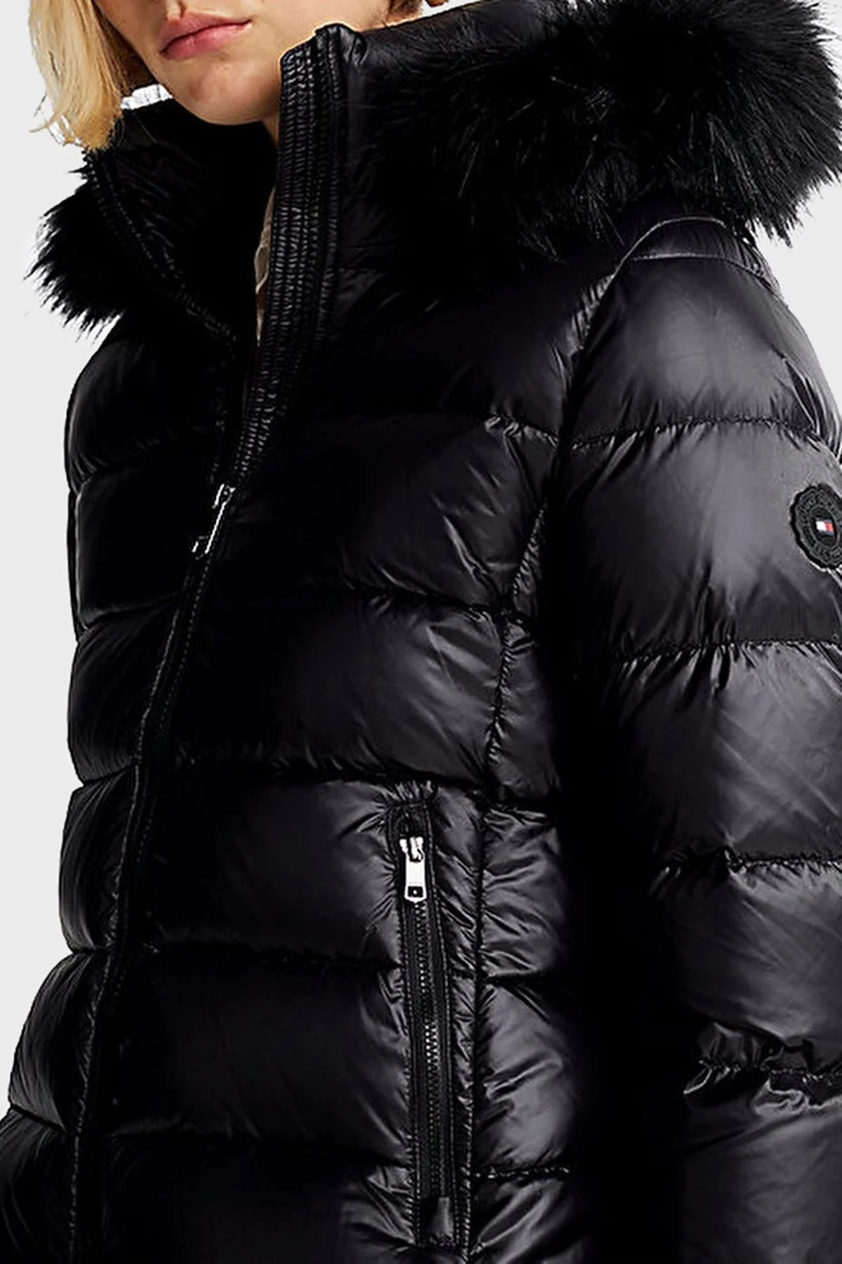 Tommy Hilfiger Regular Fit Su İtici Kuş Tüyü Dolgulu Kapüşonlu Şişme Bayan Mont WW0WW43520 BDS SİYAH - 4