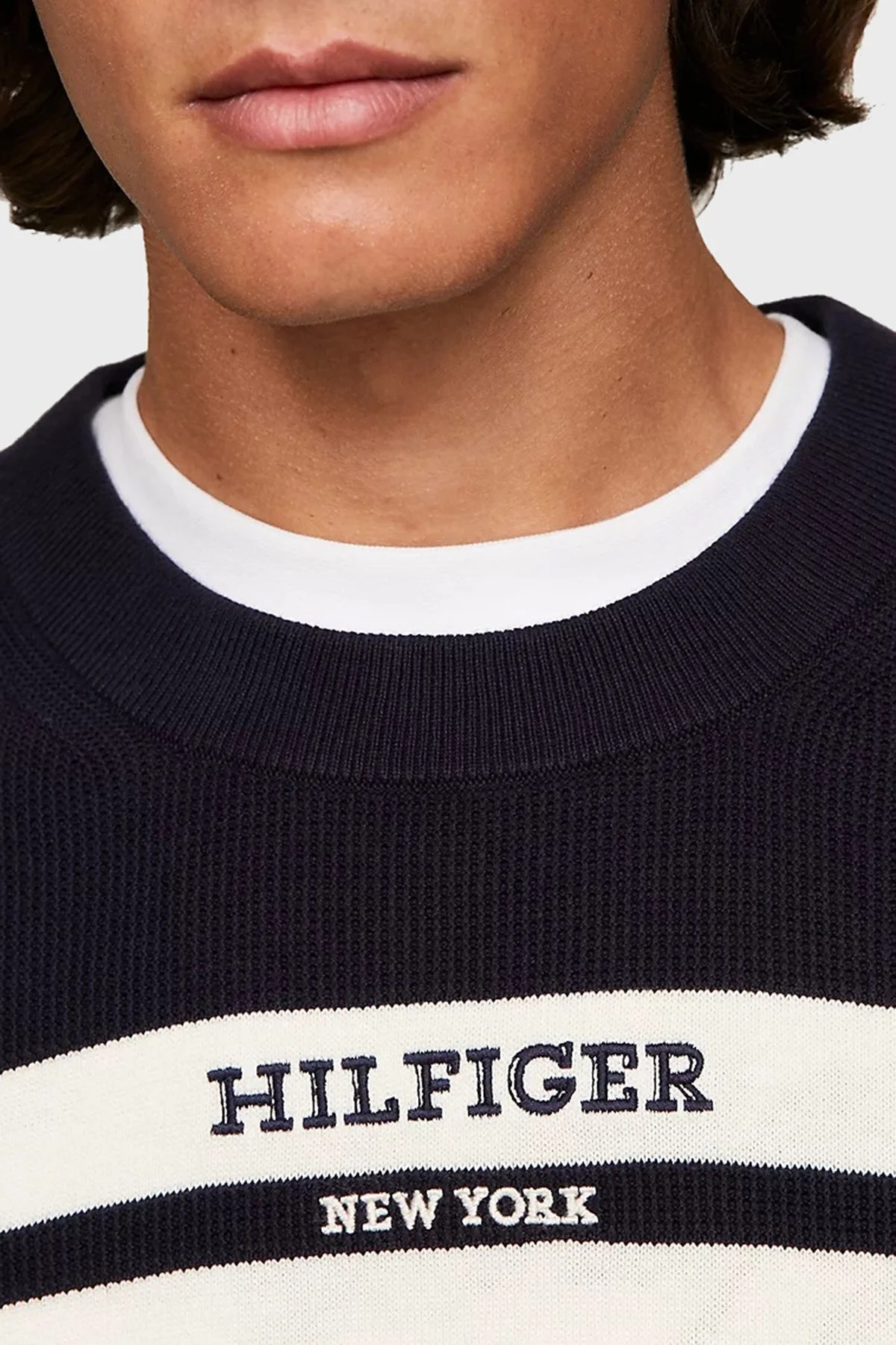 Tommy Hilfiger Renk Bloklu Bisiklet Yaka % 100 Pamuk Regular Fit Erkek Kazak MW0MW33529 0G1 BEYAZ - 2