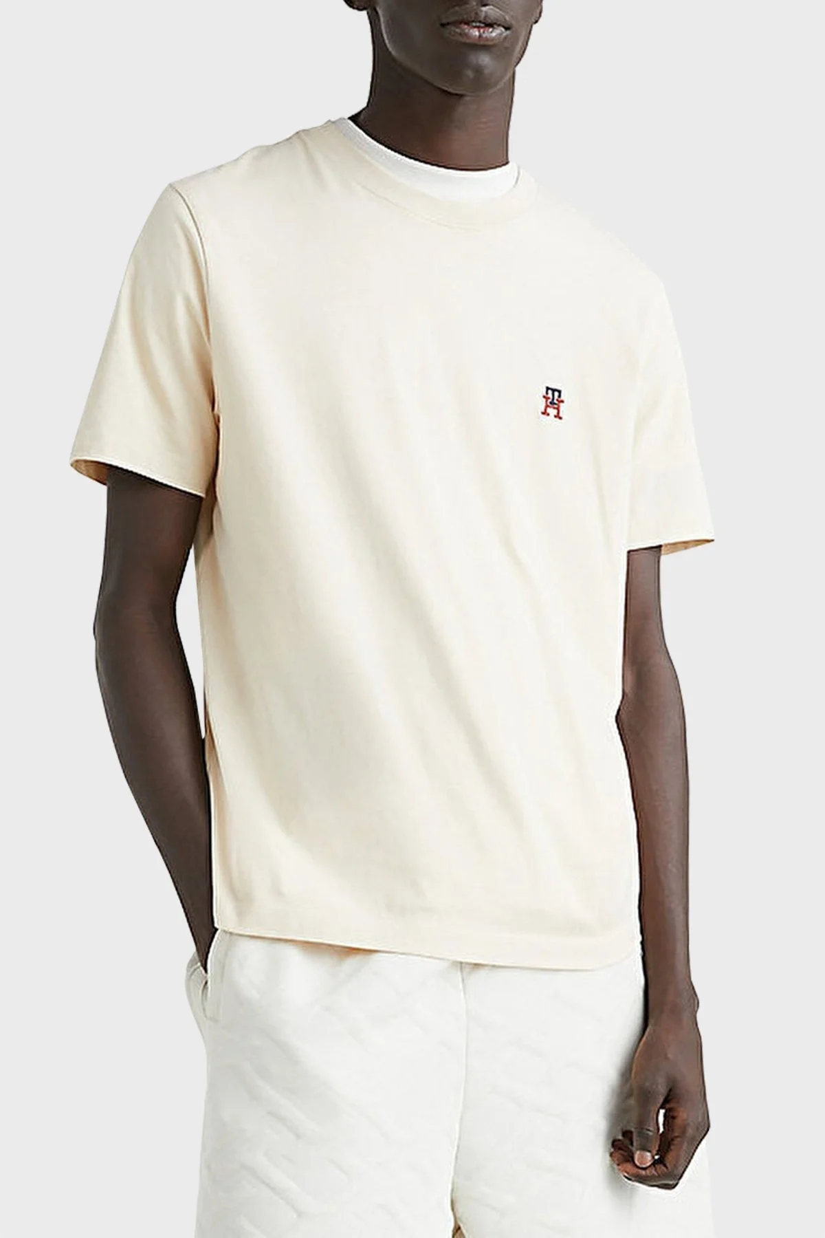 Tommy Hilfiger Saf Pamuklu Jarse Regular Fit Bisiklet Yaka Erkek T Shirt MW0MW30054 AC0 KREM - 1