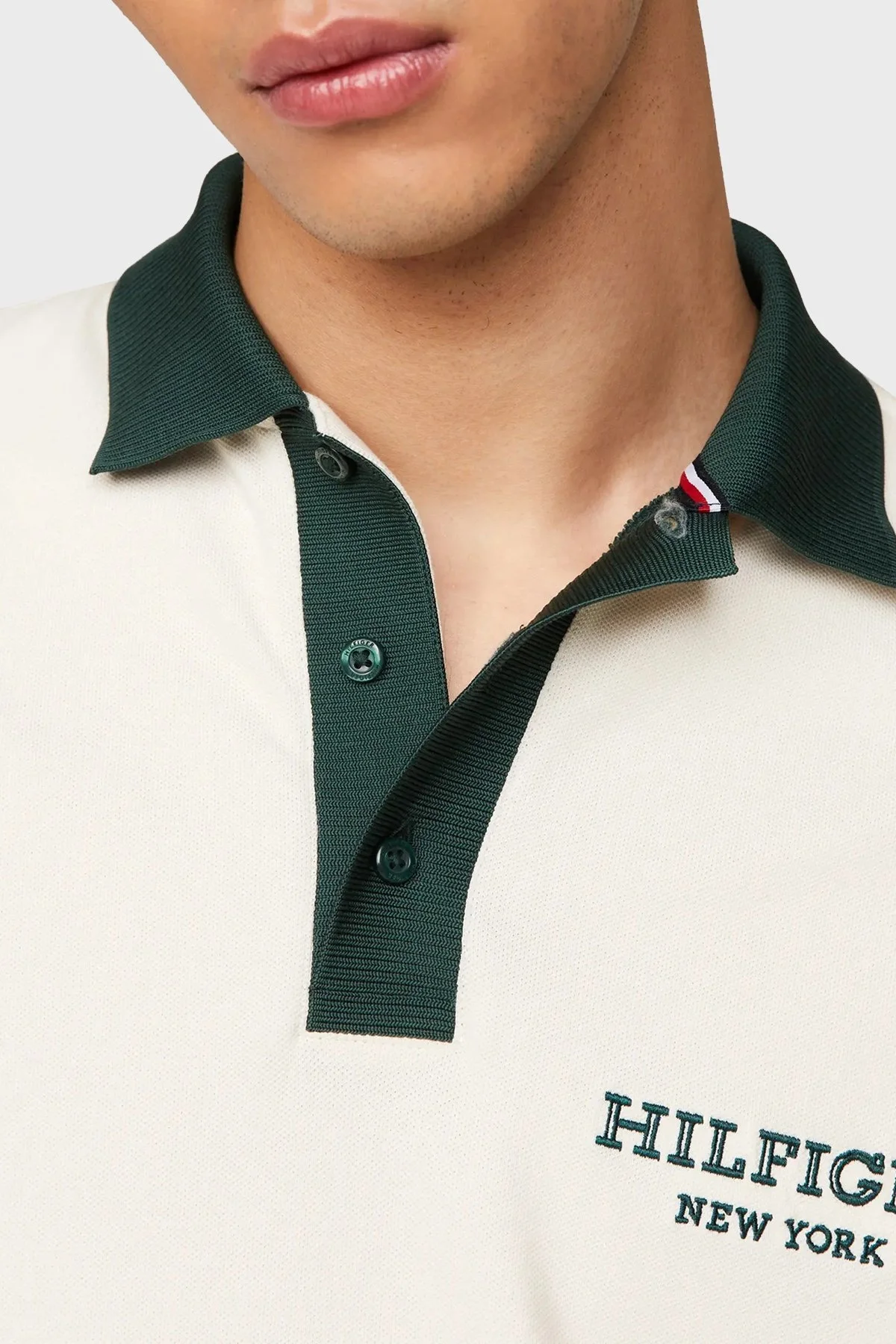 Tommy Hilfiger Streç Pamuklu Regular Fit Erkek Polo Yaka T Shirt MW0MW34770 AEF BEJ - 4