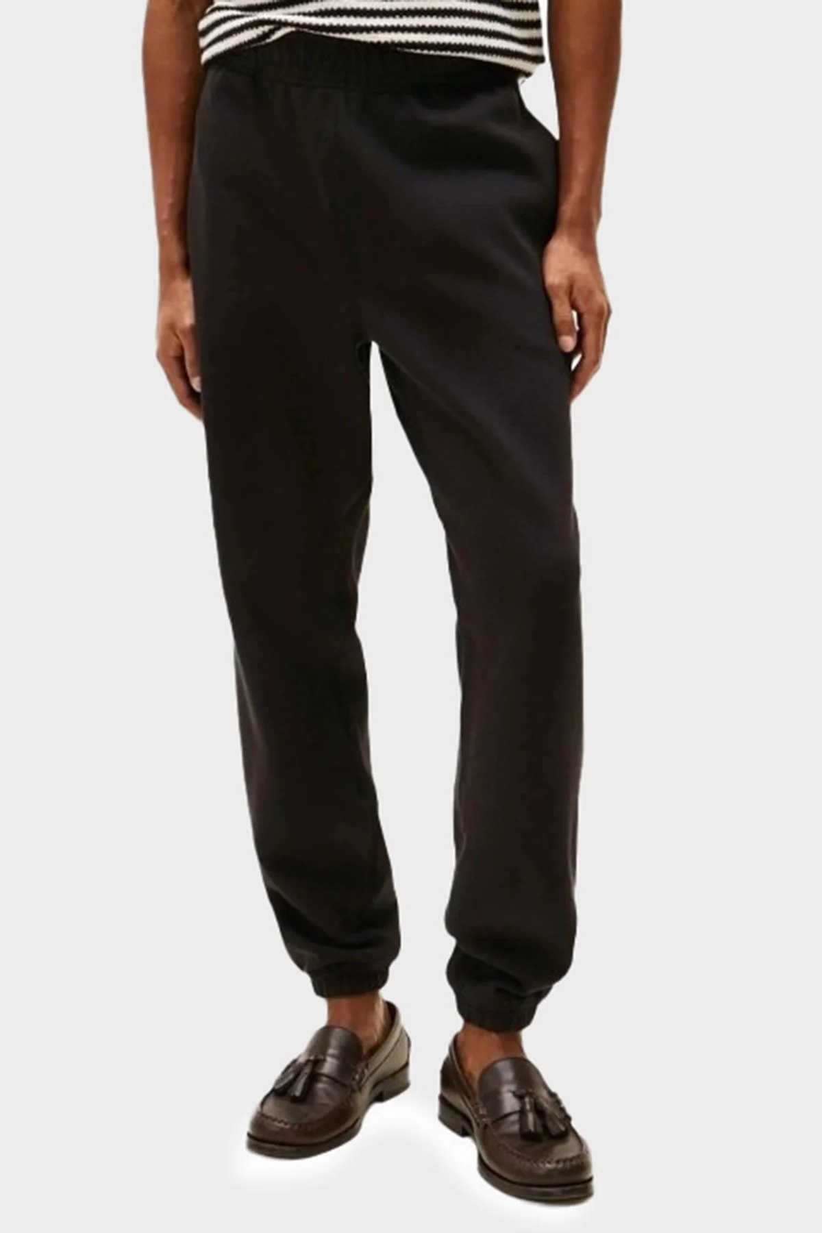 Tommy Hilfiger Streç Pamuklu Regular Fit Normal Bel Dar Paça Jogger Erkek Pantolon MW0MW39409 BDS SİYAH - 1