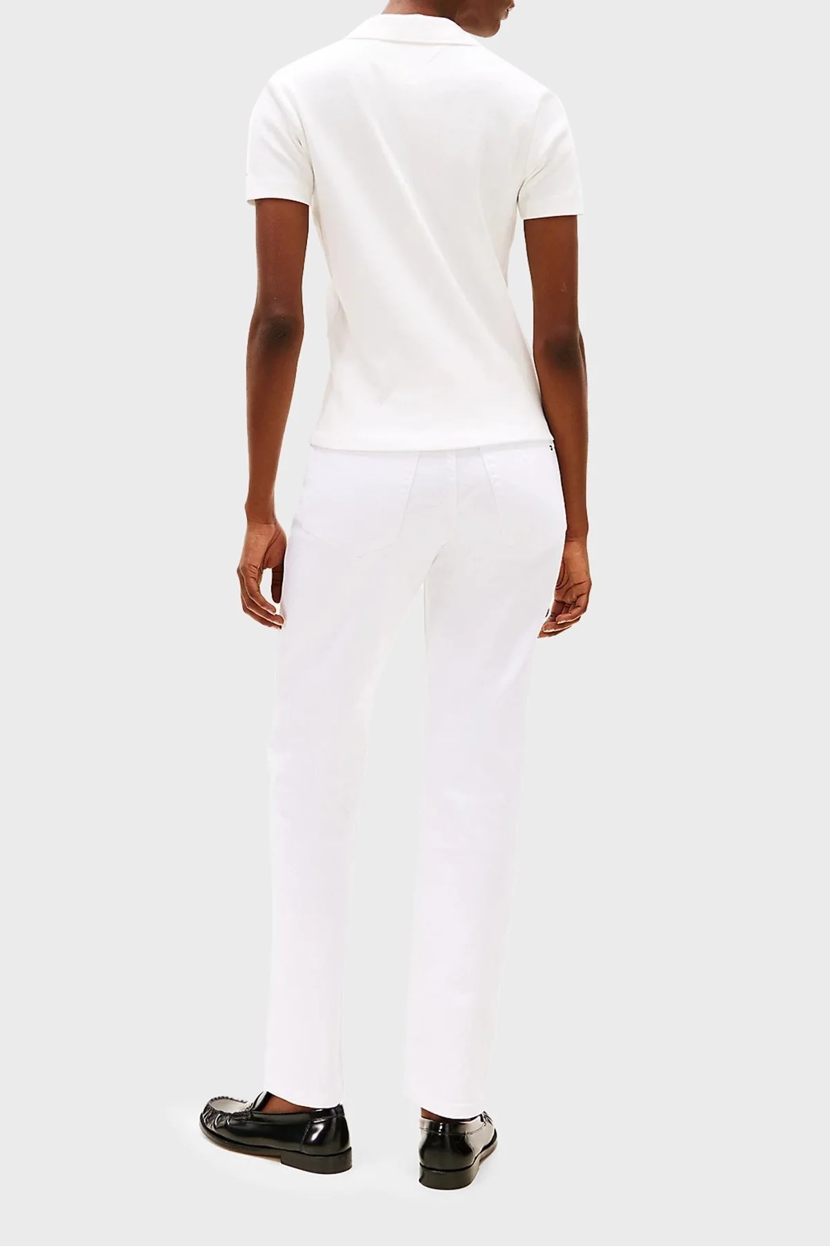 Tommy Hilfiger Streç Pamuklu Slim Fit Gold Düğmeli Bayan Polo Yaka T Shirt WW0WW45436 YBL BEYAZ - 7