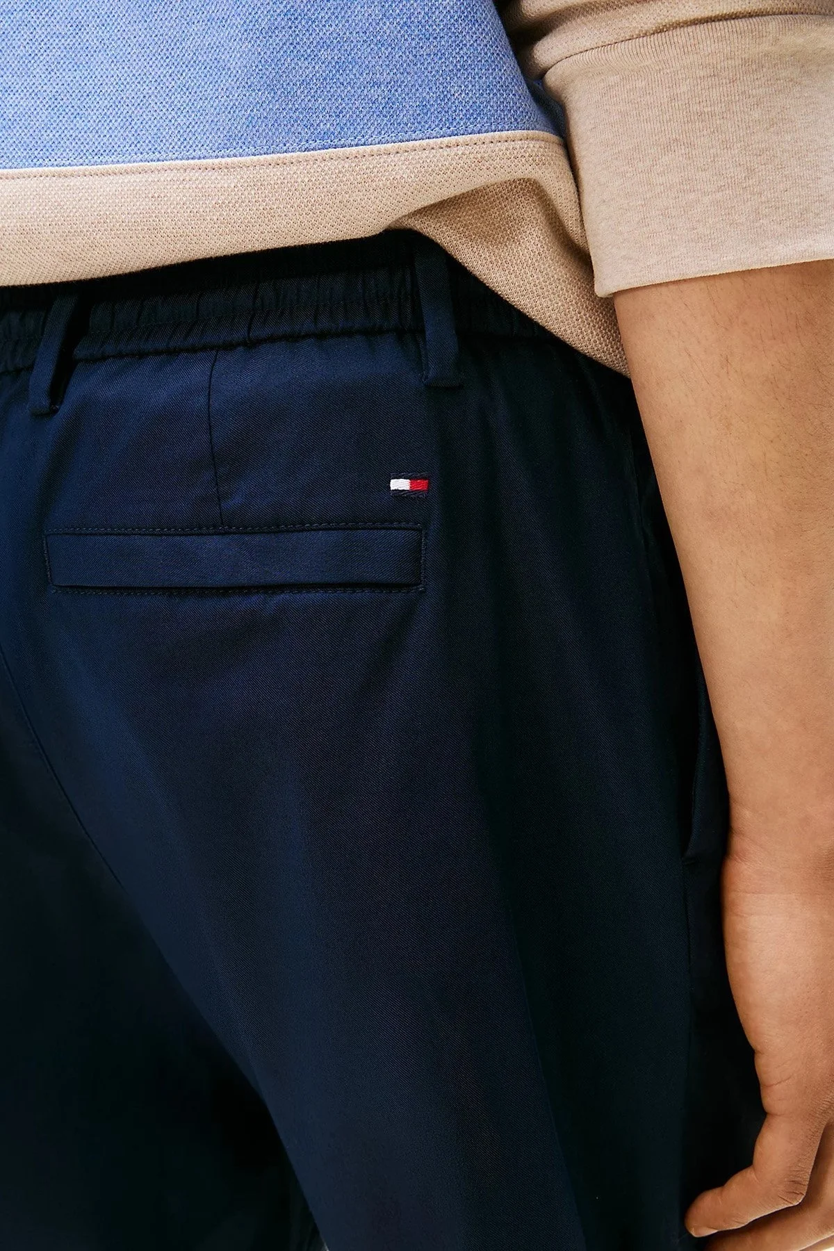 Tommy Hilfiger Streç Pamuklu Tapered Fit Normal Bel Düz Paça Erkek Pantolon MW0MW39702 DW5 LACİVERT - 4