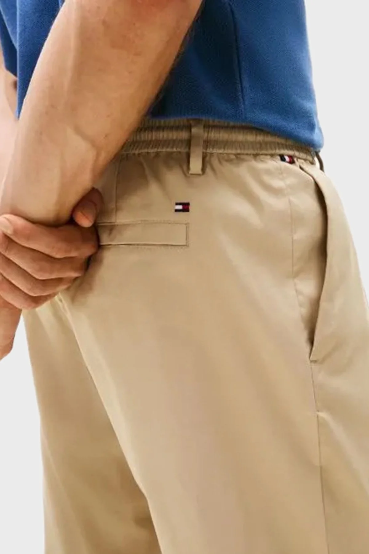 Tommy Hilfiger Streç Pamuklu Tapered Fit Normal Bel Düz Paça Erkek Pantolon MW0MW39702 RBT KUM - 4