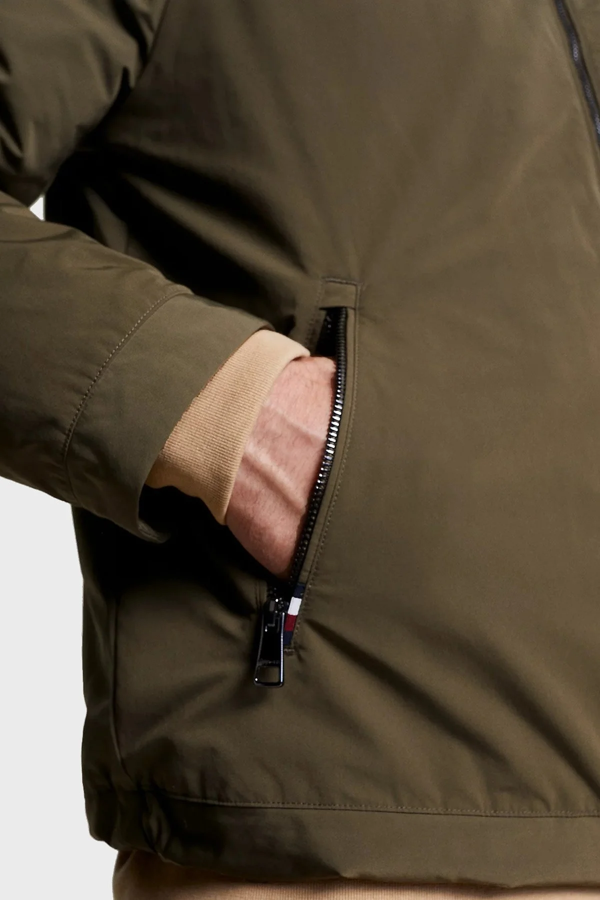 Tommy Hilfiger Yalıtımlı Regular Fit Fermuarlı Erkek Ceket MW0MW33061 RBU KOYU HAKİ - 5