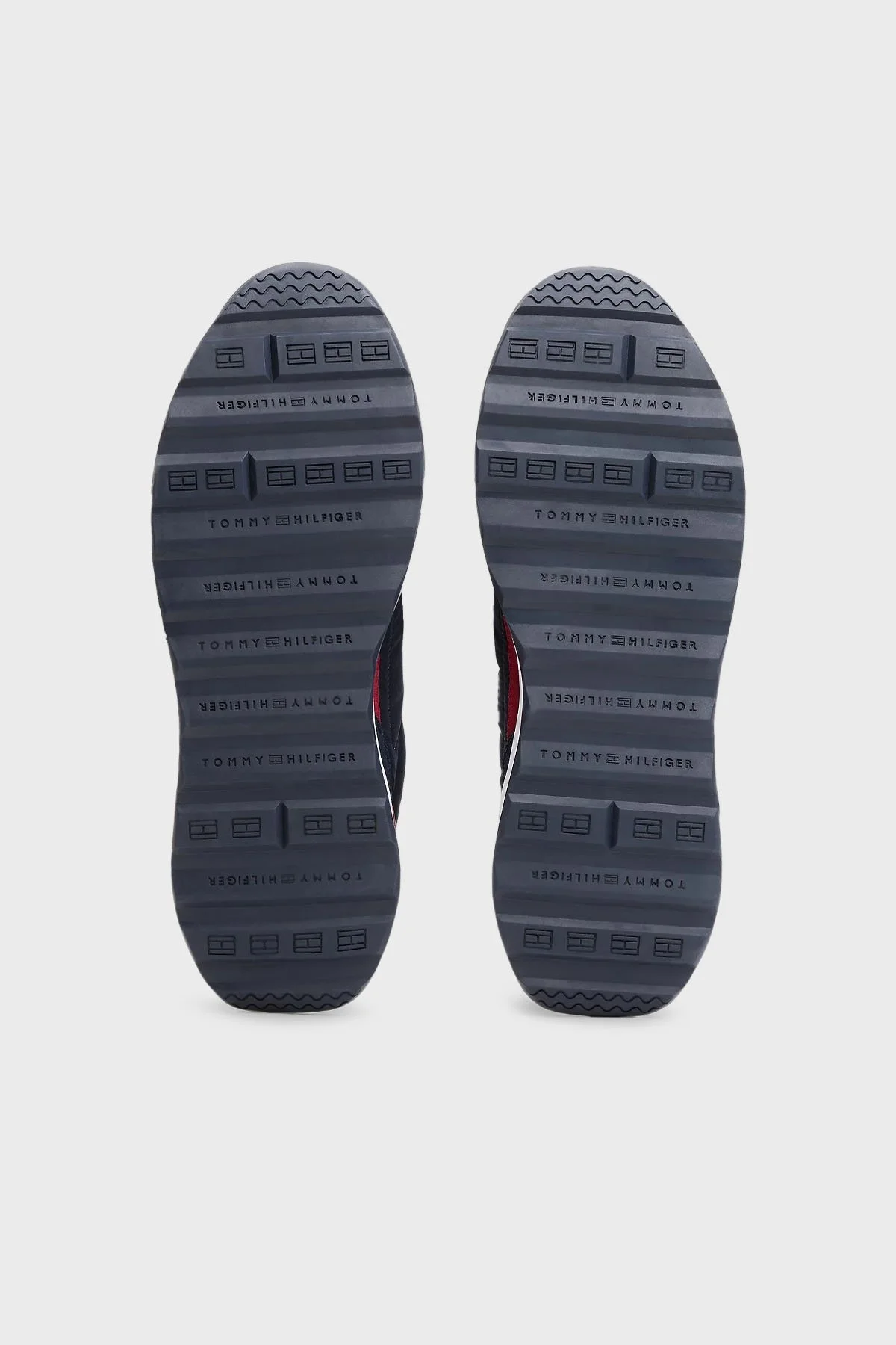 Tommy Hilfiger Süet Detaylı Logolu Sneaker Erkek Ayakkabı FM0FM05523 DW5 LACİVERT - 14