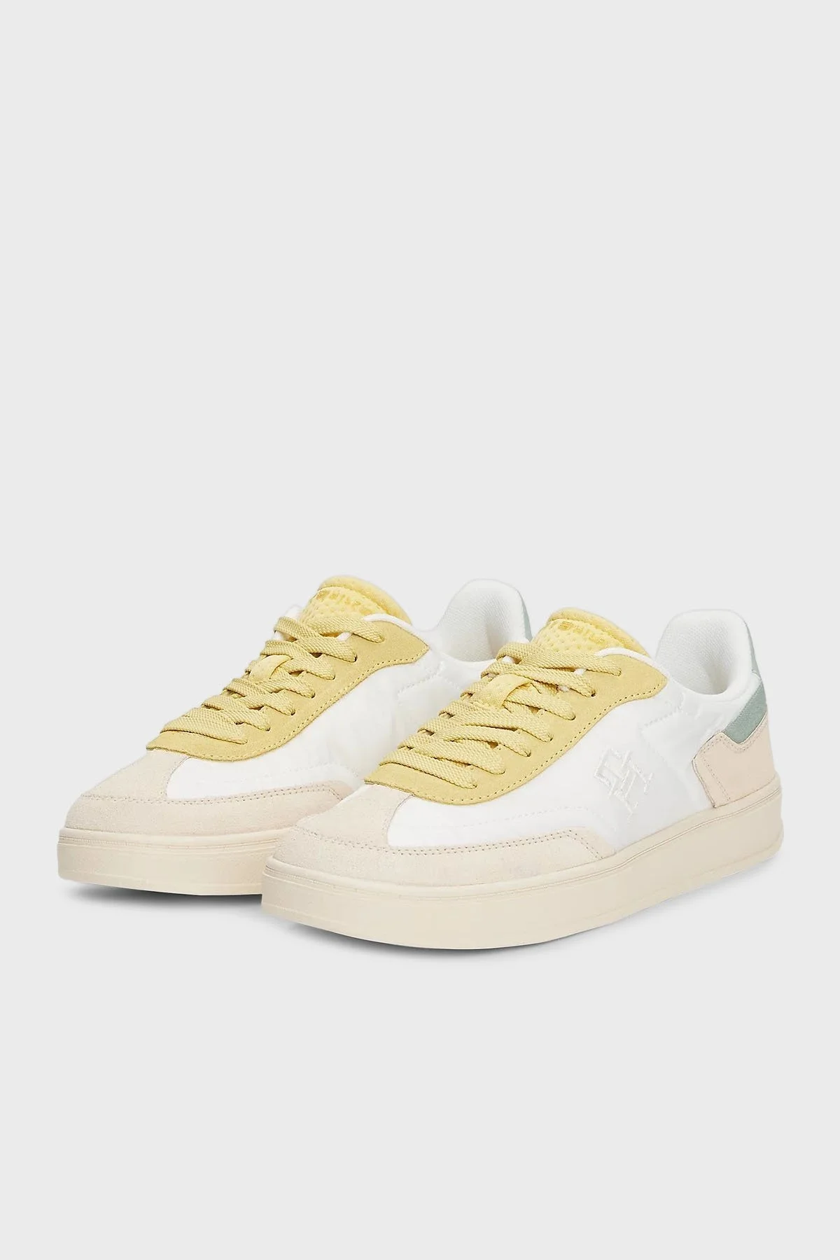 Tommy Hilfiger Süet Logolu Sneaker Bayan Ayakkabı FW0FW08643 ACJ BEJ - 3