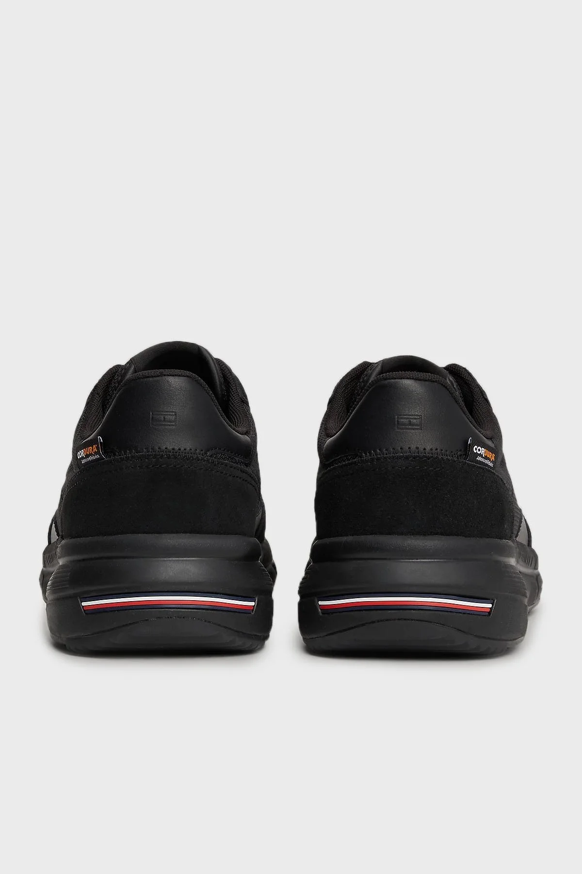 Tommy Hilfiger Süet Logolu Sneaker Erkek Ayakkabı FM0FM05218 BDS SİYAH - 11