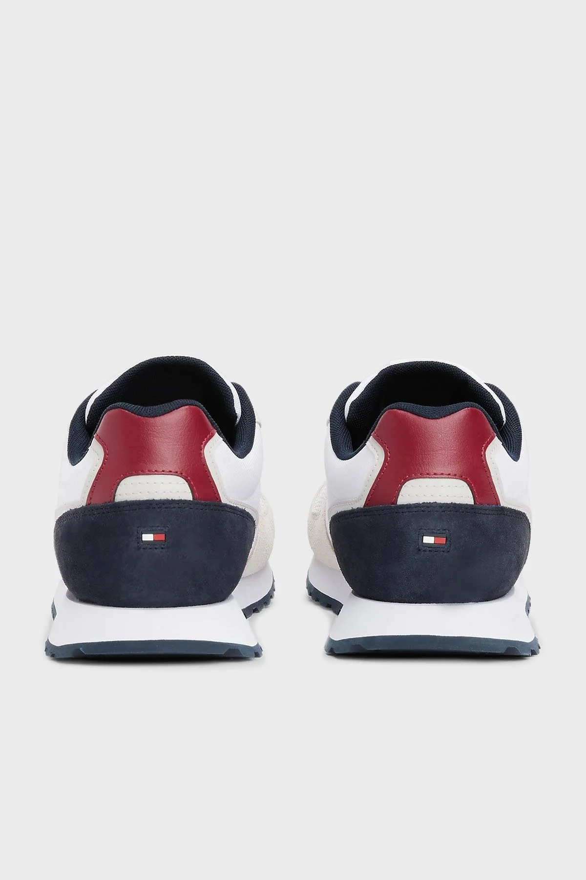 Tommy Hilfiger Süet Logolu Sneaker Erkek Ayakkabı FM0FM05465 YBS BEYAZ - 13