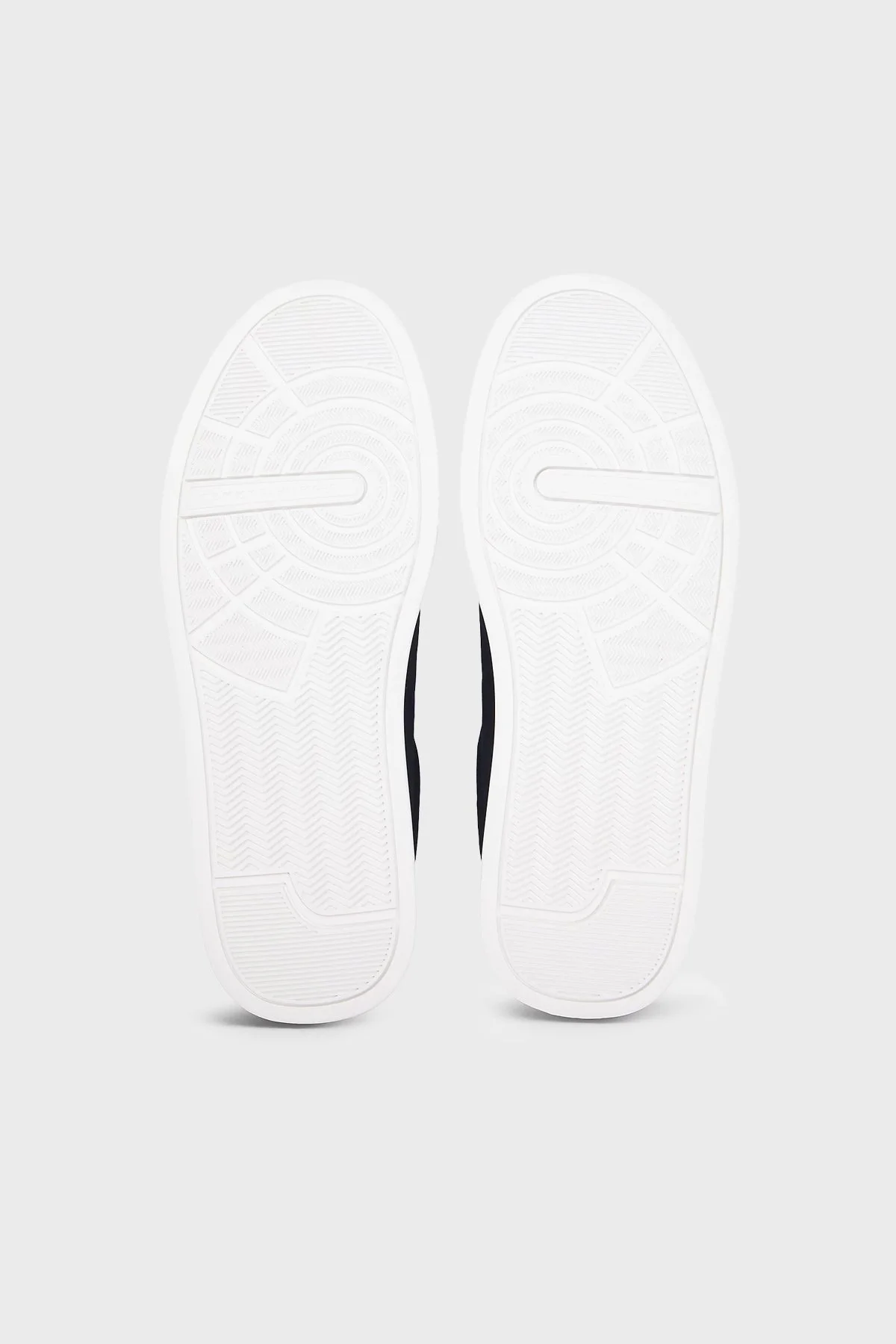 Tommy Hilfiger Süet Logolu Sneaker Erkek Ayakkabı FM0FM05716 DW5 LACİVERT - 7