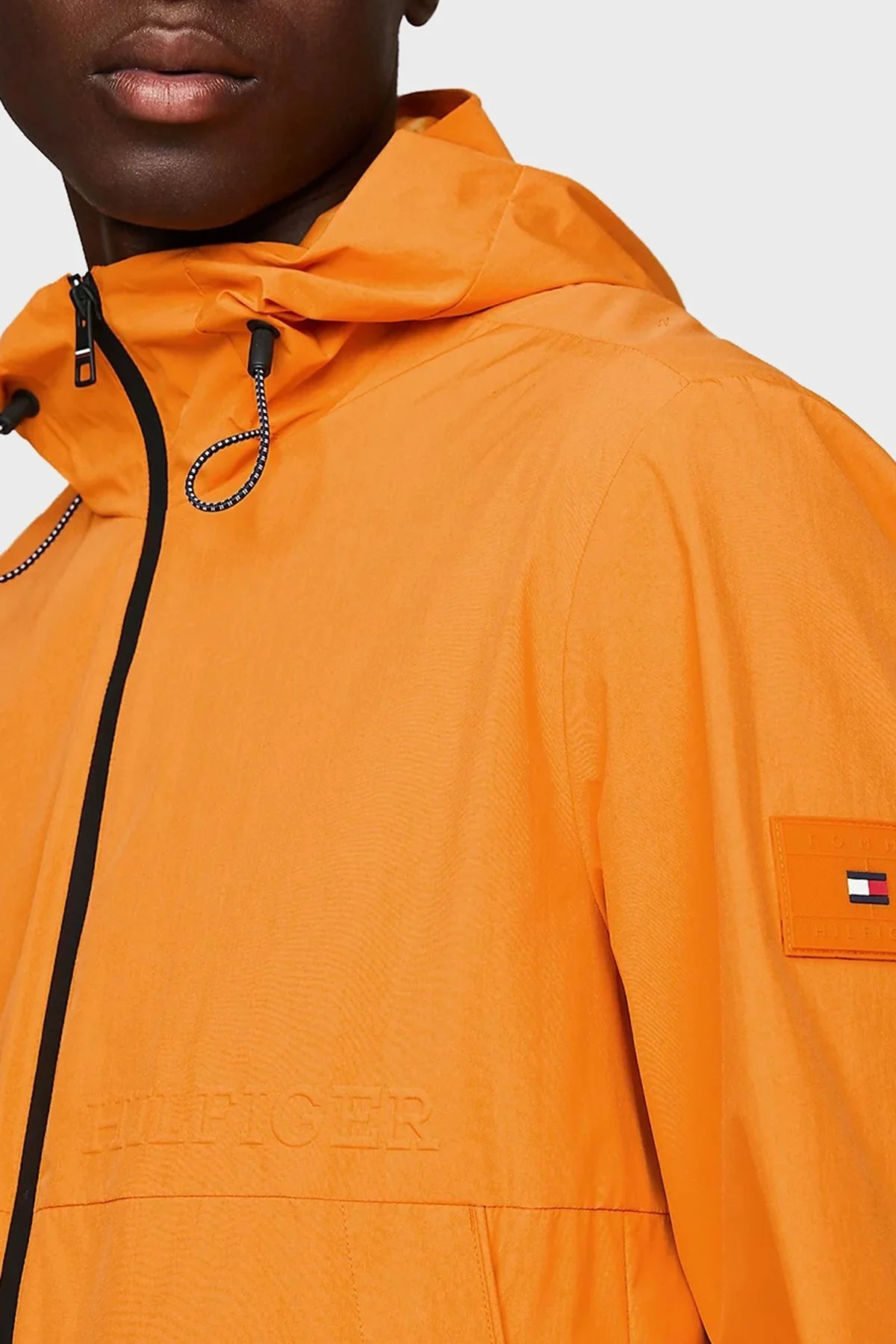 Tommy Hilfiger Sura Dayanıklı Regular Fit Kapüşonlu Erkek Mont MW0MW34456 SG3 ORANGE - 4