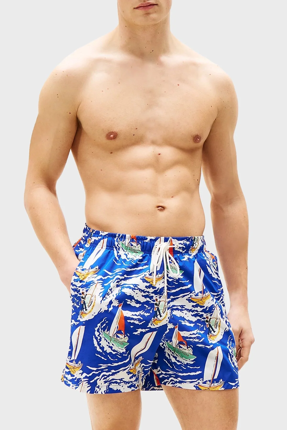 Tommy Hilfiger Tamamı Desenli Regular Fit Cepli Erkek Mayo Short UM0UM03491 0K8 MAVİ-BEYAZ - 6