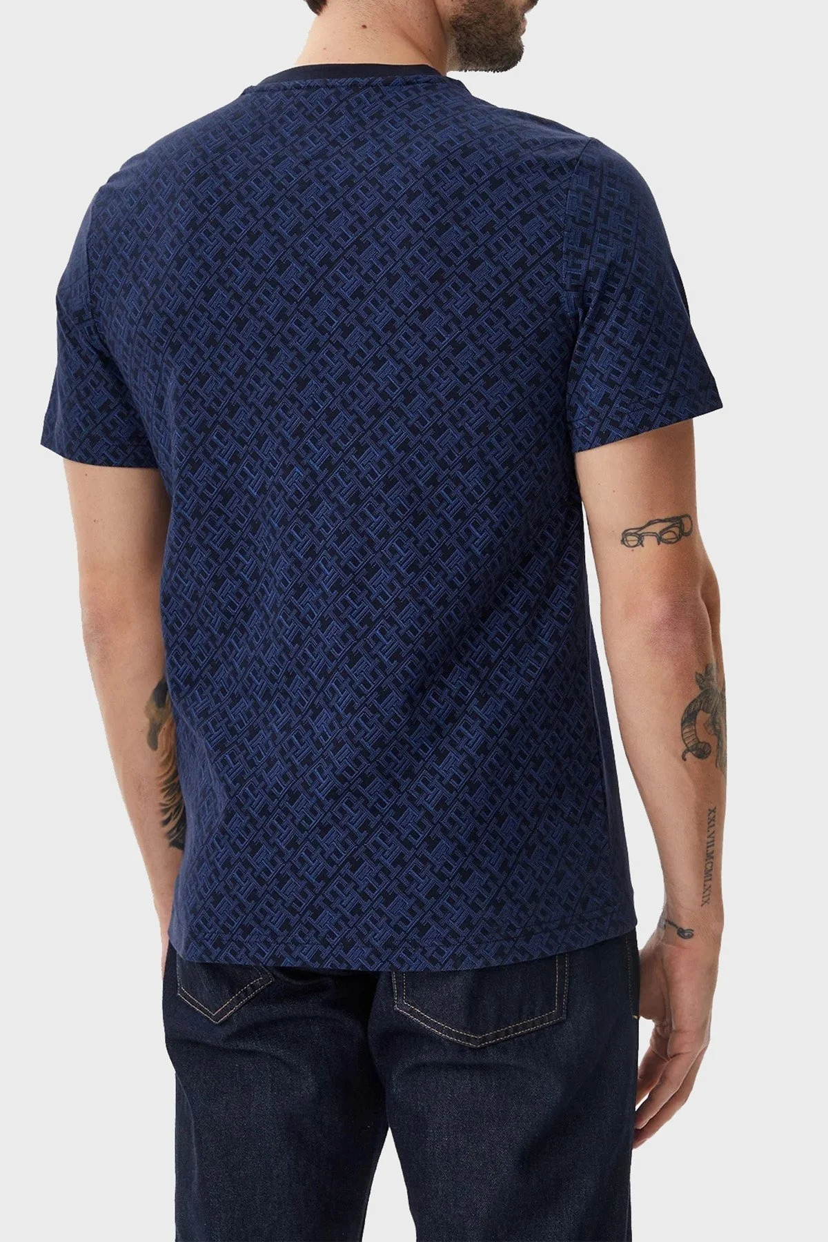 Tommy Hilfiger Tamamı Logolu % 100 Pamuk Regular Fit Bisiklet Yaka Erkek T Shirt MW0MW39251 DW5 LACİVERT - 8