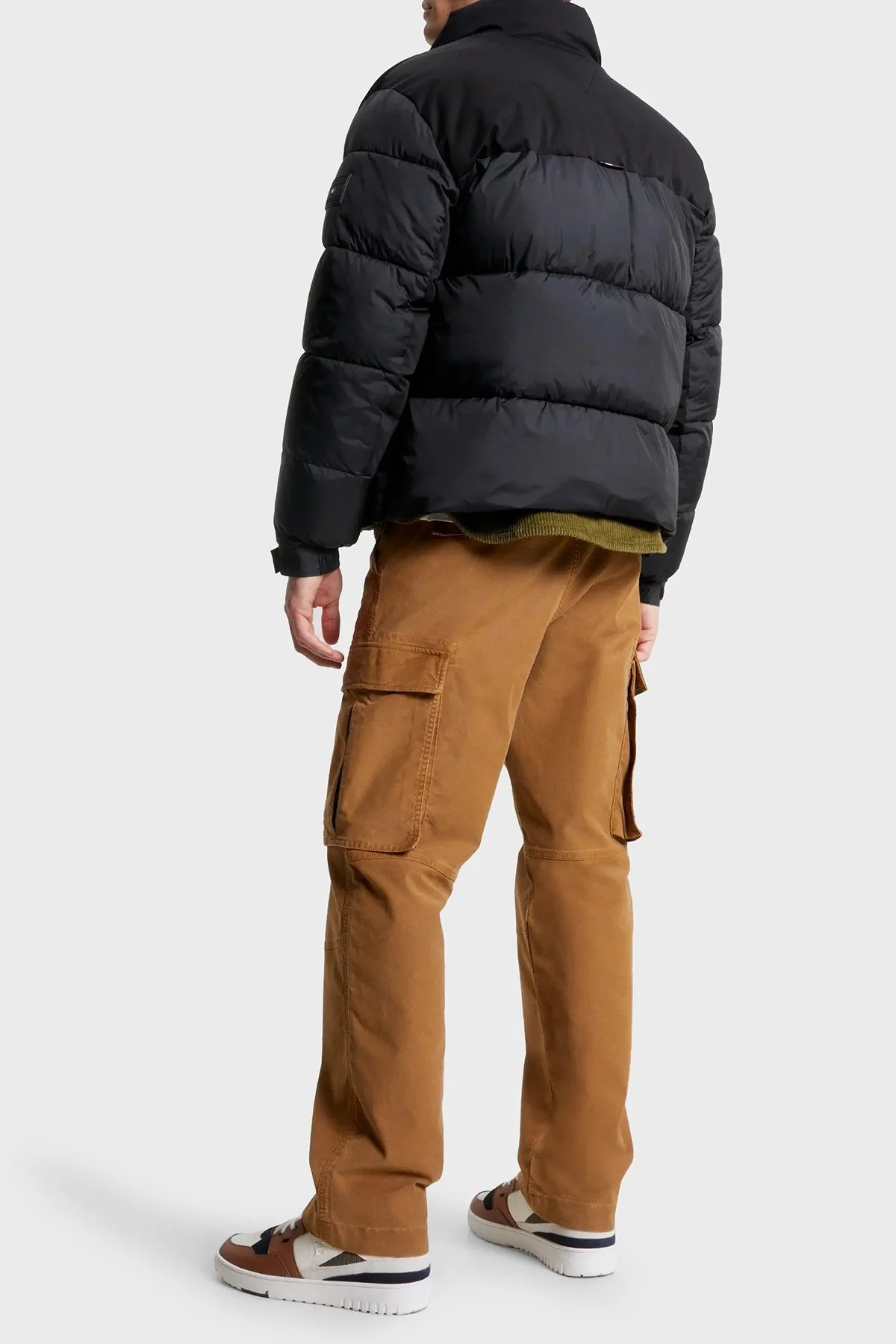 Tommy Hilfiger Yalıtımlı Su Geçirmez Dik Yaka Regular Fit Şişme Erkek Mont MW0MW32770 BDS SİYAH - 2