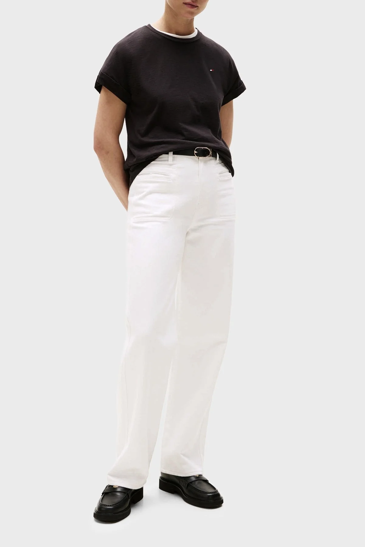 Tommy Hilfiger Yumuşak Dokulu Pamuklu Regular Fit Bisiklet Yaka Bayan T Shirt WW0WW45747 BDS SİYAH - 2