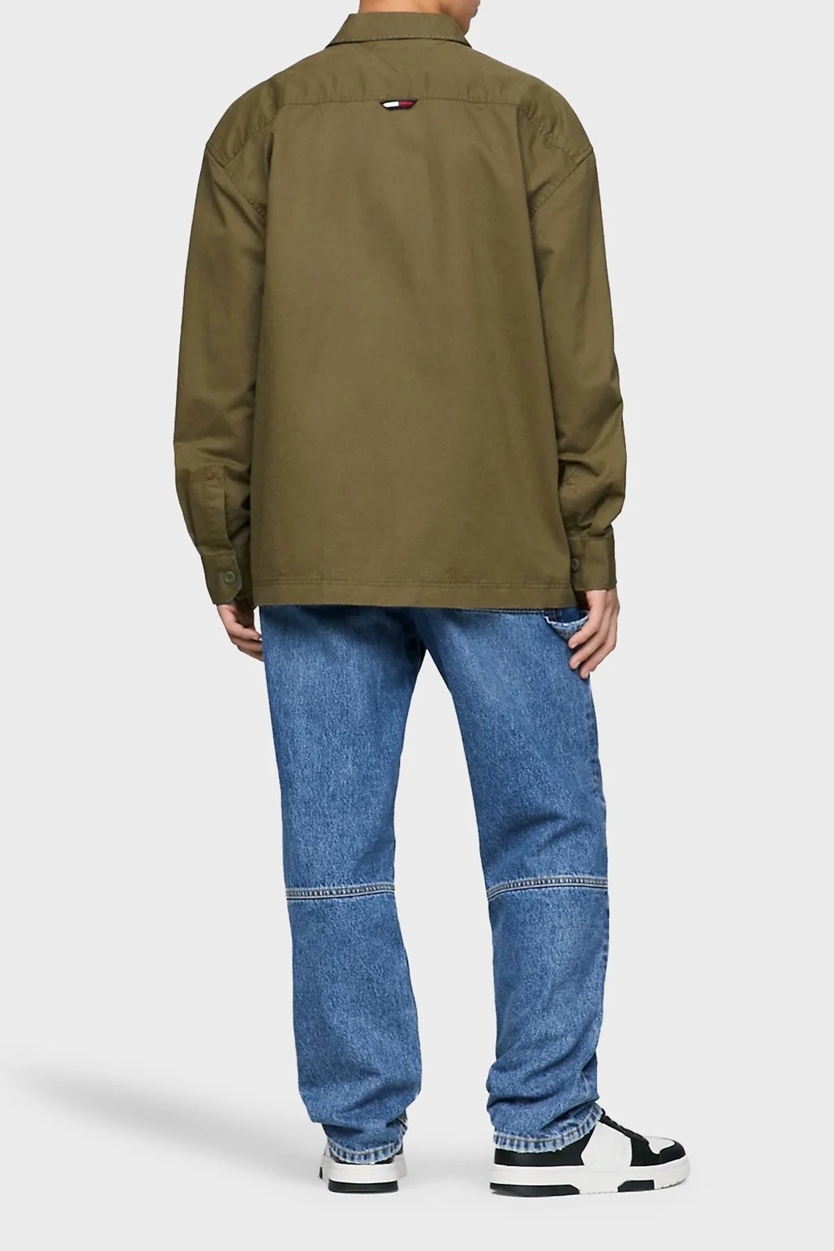Tommy Jeans % 100 Pamuk Cepli Oversize Erkek Gömlek DM0DM17256 MR1 YEŞİL - 4