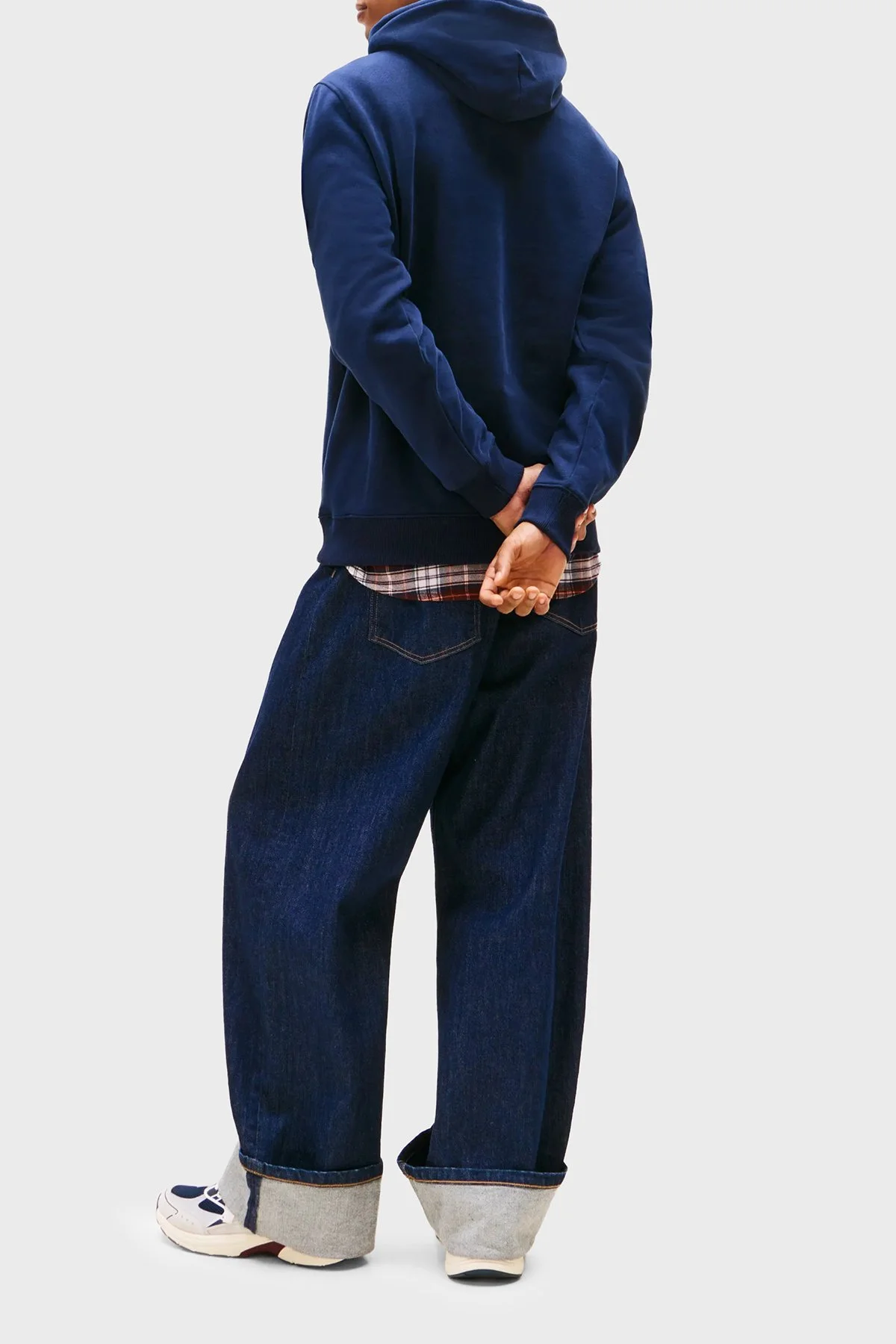 Tommy Jeans % 100 Pamuk Logolu Regular Fit Kapüşonlu Erkek Sweat DM0DM22086 C1G LACİVERT - 3