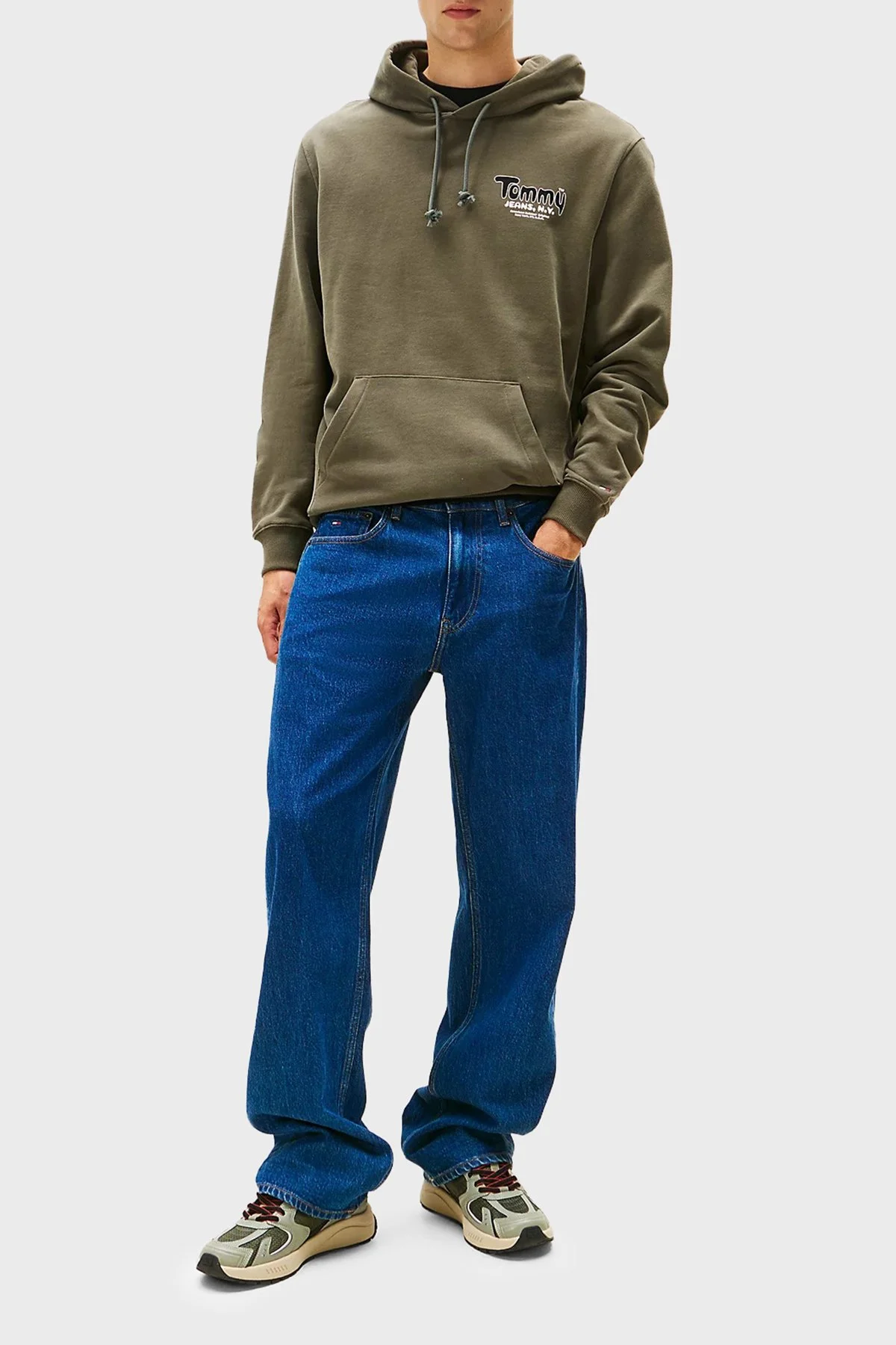 Tommy Jeans % 100 Pamuk Logolu Regular Fit Kapüşonlu Erkek Sweat DM0DM22086 MRH KOYU YEŞİL - 2