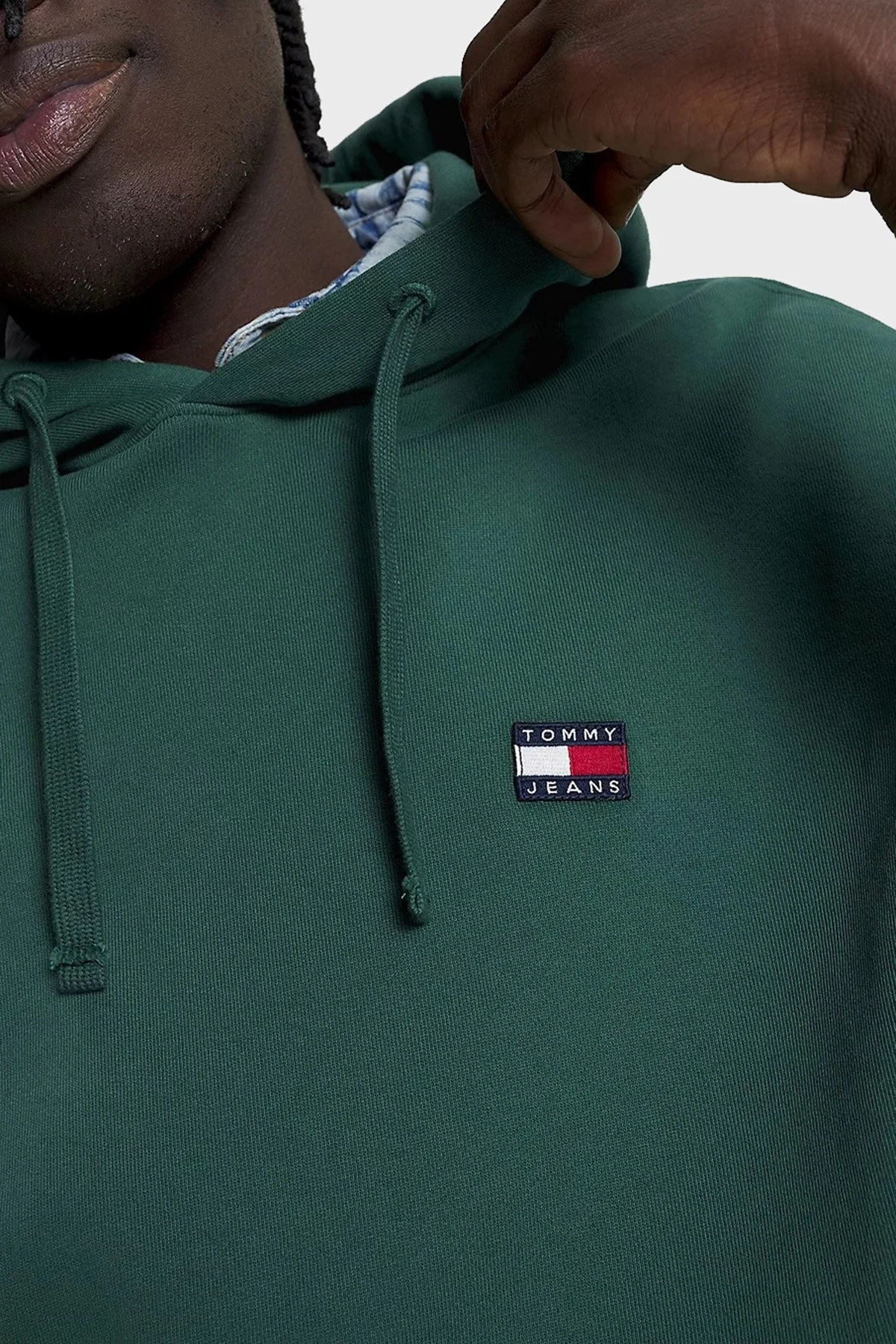 Tommy Jeans % 100 Pamuk Rahat Kesim Kapüşonlu Erkek Sweat DM0DM16369 L2M YEŞİL - 4