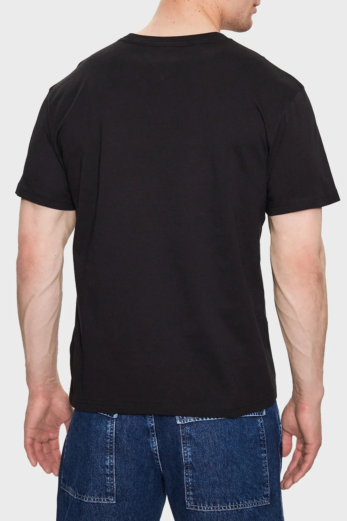 Tommy Jeans % 100 Pamuk Regular Fit Bisiklet Yaka Erkek T Shirt DM0DM16825 BDS SİYAH - 4