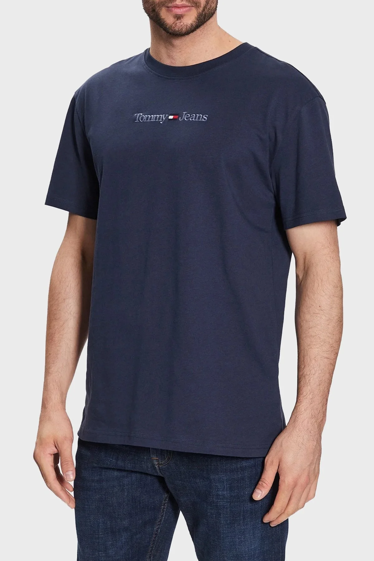Tommy Jeans % 100 Pamuk Regular Fit Bisiklet Yaka Erkek T Shirt DM0DM16825 C87 LACİVERT - 1