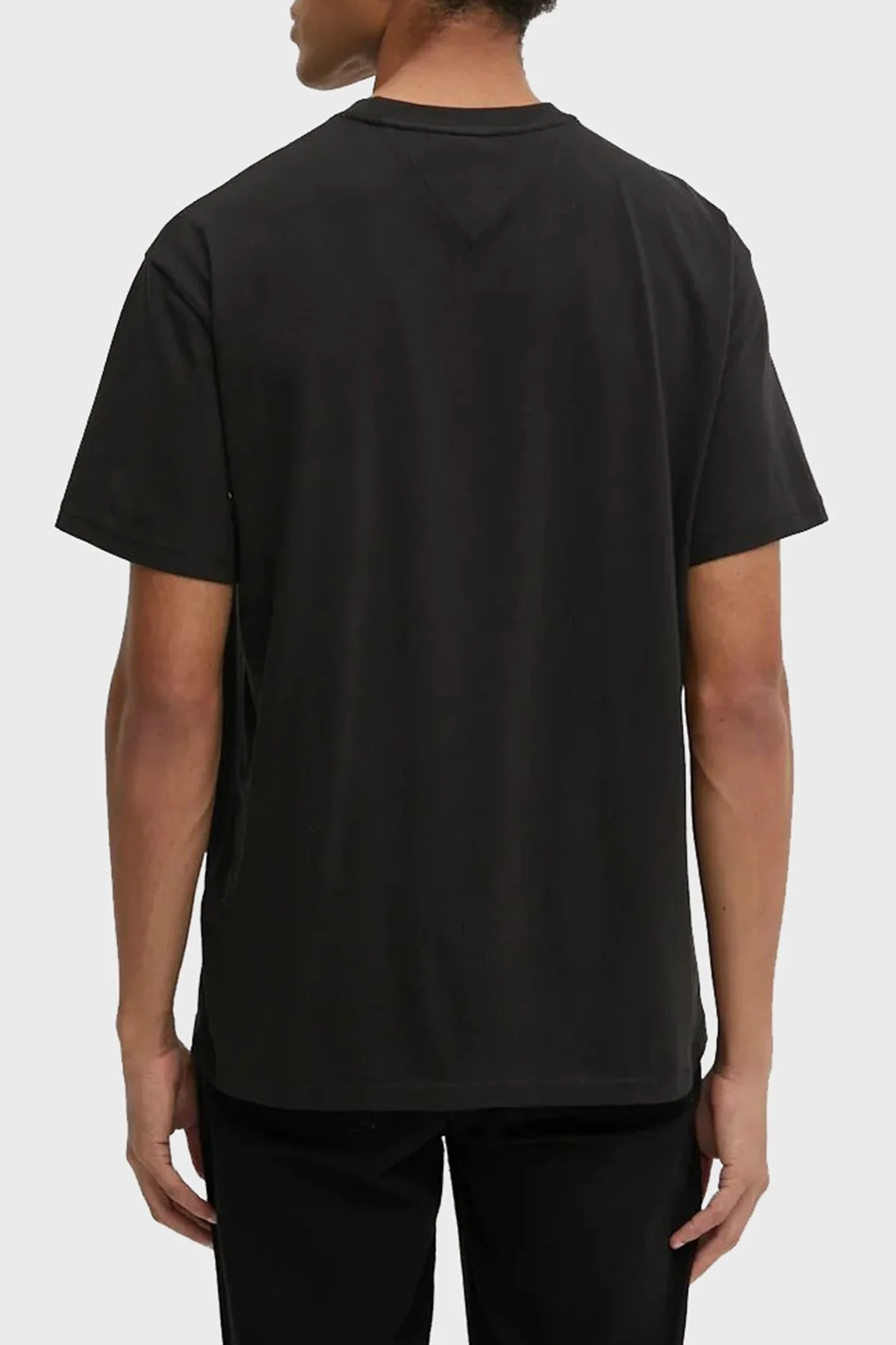 Tommy Jeans % 100 Pamuk Regular Fit Bisiklet Yaka Erkek T Shirt DM0DM19692 BDS SİYAH - 2