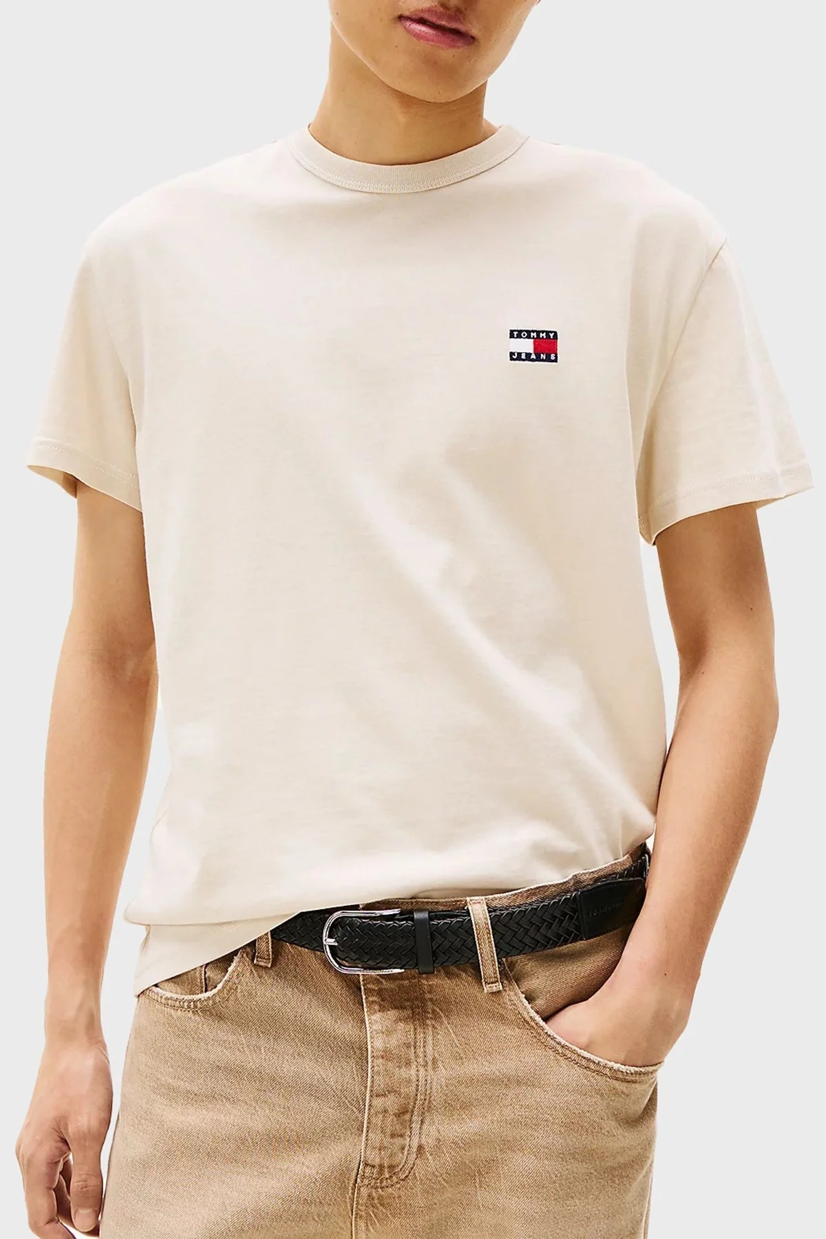 Tommy Jeans % 100 Pamuk Regular Fit Bisiklet Yaka Erkek T Shirt DM0DM20322 ACG BEJ - 1