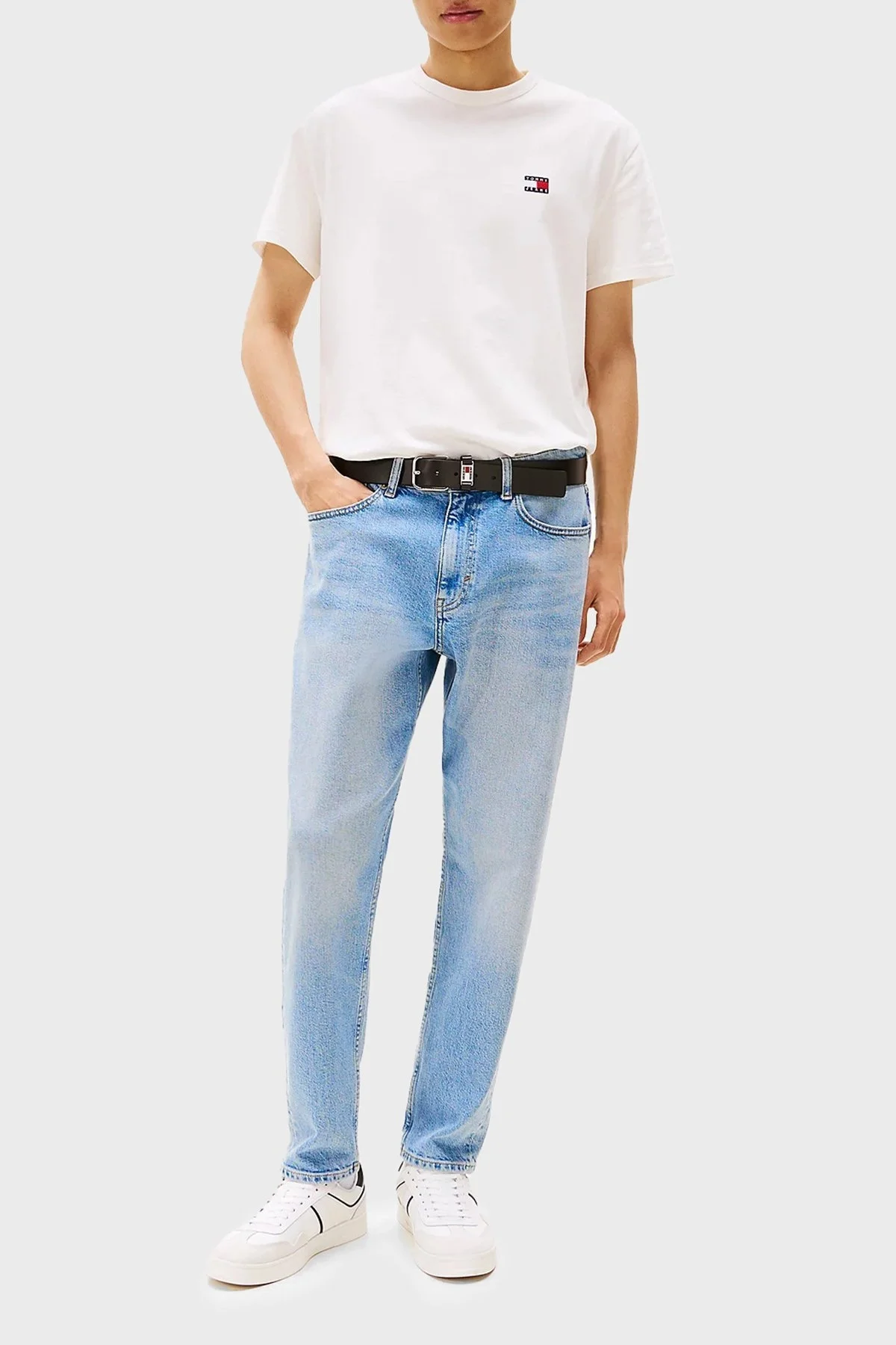 Tommy Jeans % 100 Pamuk Regular Fit Bisiklet Yaka Erkek T Shirt DM0DM20322 YBL BEYAZ - 2