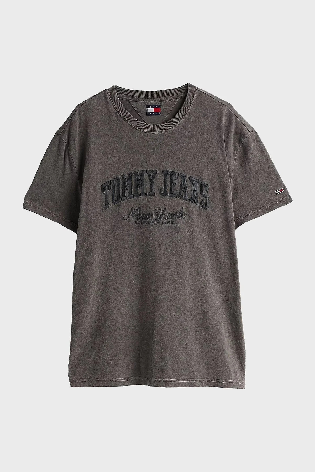 Tommy Jeans % 100 Pamuk Regular Fit Bisiklet Yaka Logolu Erkek T Shirt DM0DM20356 BDS SİYAH - 10