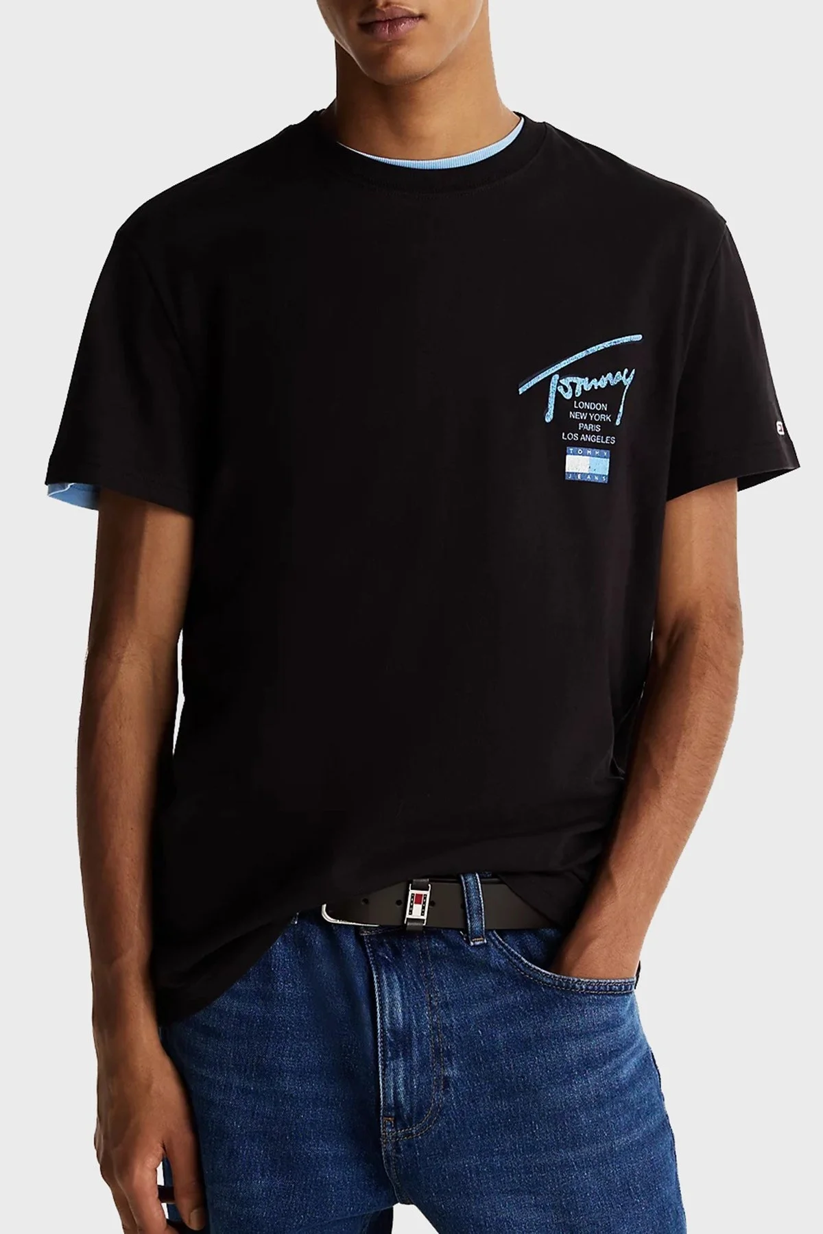 Tommy Jeans % 100 Pamuk Regular Fit Bisiklet Yaka Logolu Erkek T Shirt DM0DM21106 BDS SİYAH - 1