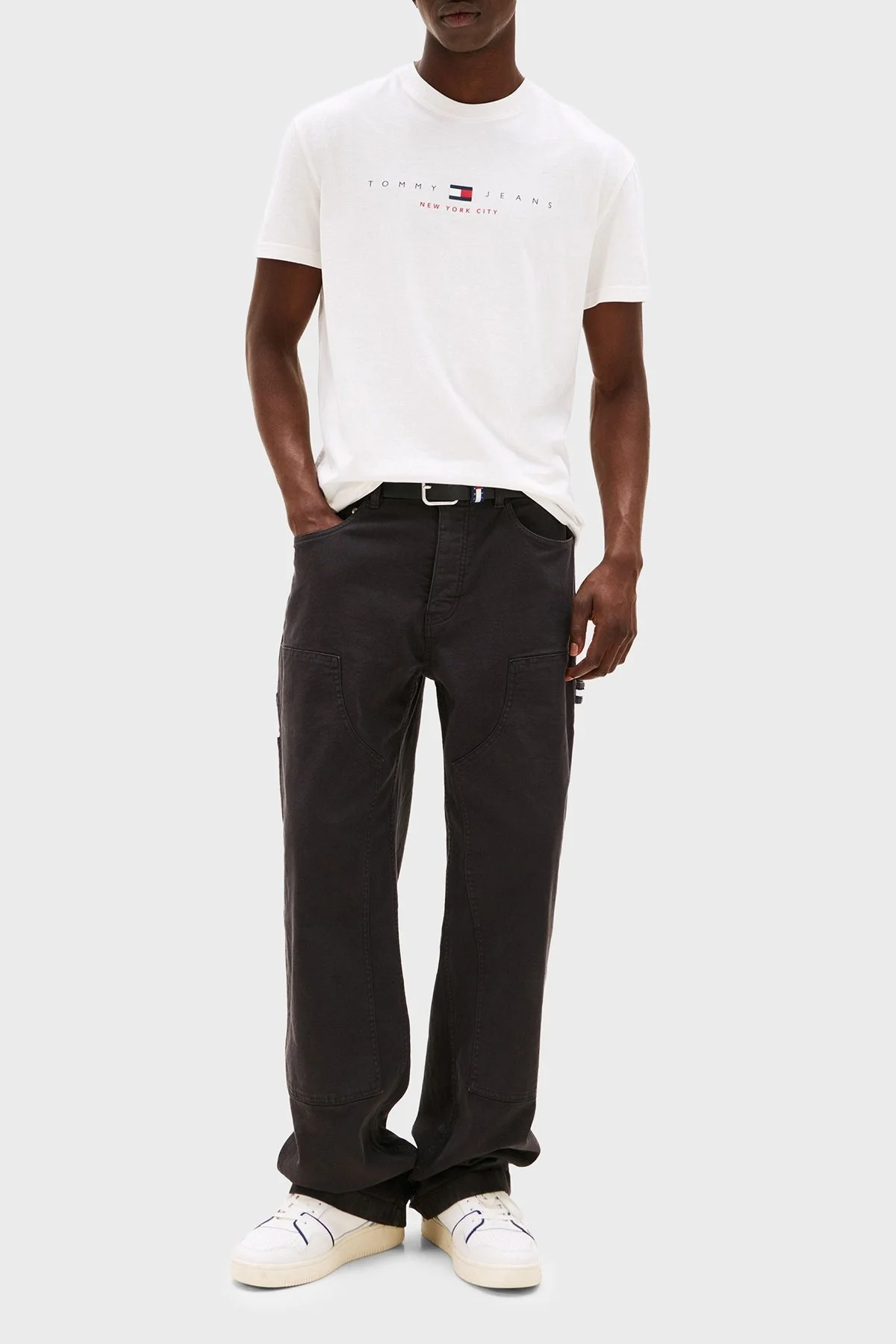 Tommy Jeans % 100 Pamuk Regular Fit Bisiklet Yaka Logolu Erkek T Shirt DM0DM21911 YBL BEYAZ - 2