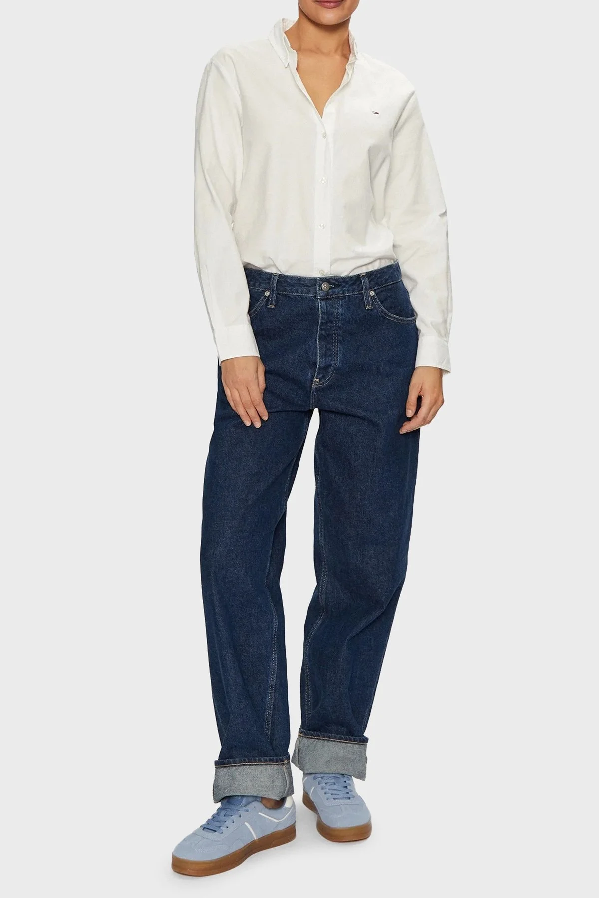 Tommy Jeans % 100 Pamuk Regular Fit Düğmeli Yaka Bayan Gömlek DW0DW19890 YBL BEYAZ - 3