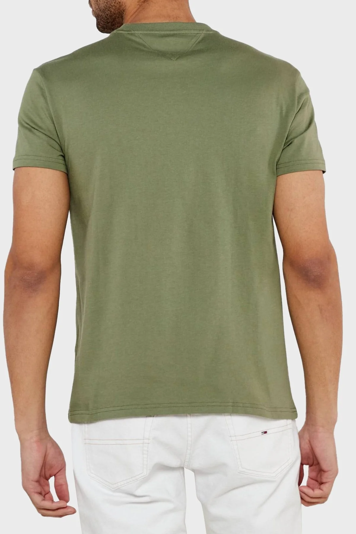 Tommy Jeans % 100 Pamuk Regular Fit Logolu Erkek T Shirt DM0DM20814 MR6 YEŞİL - 3