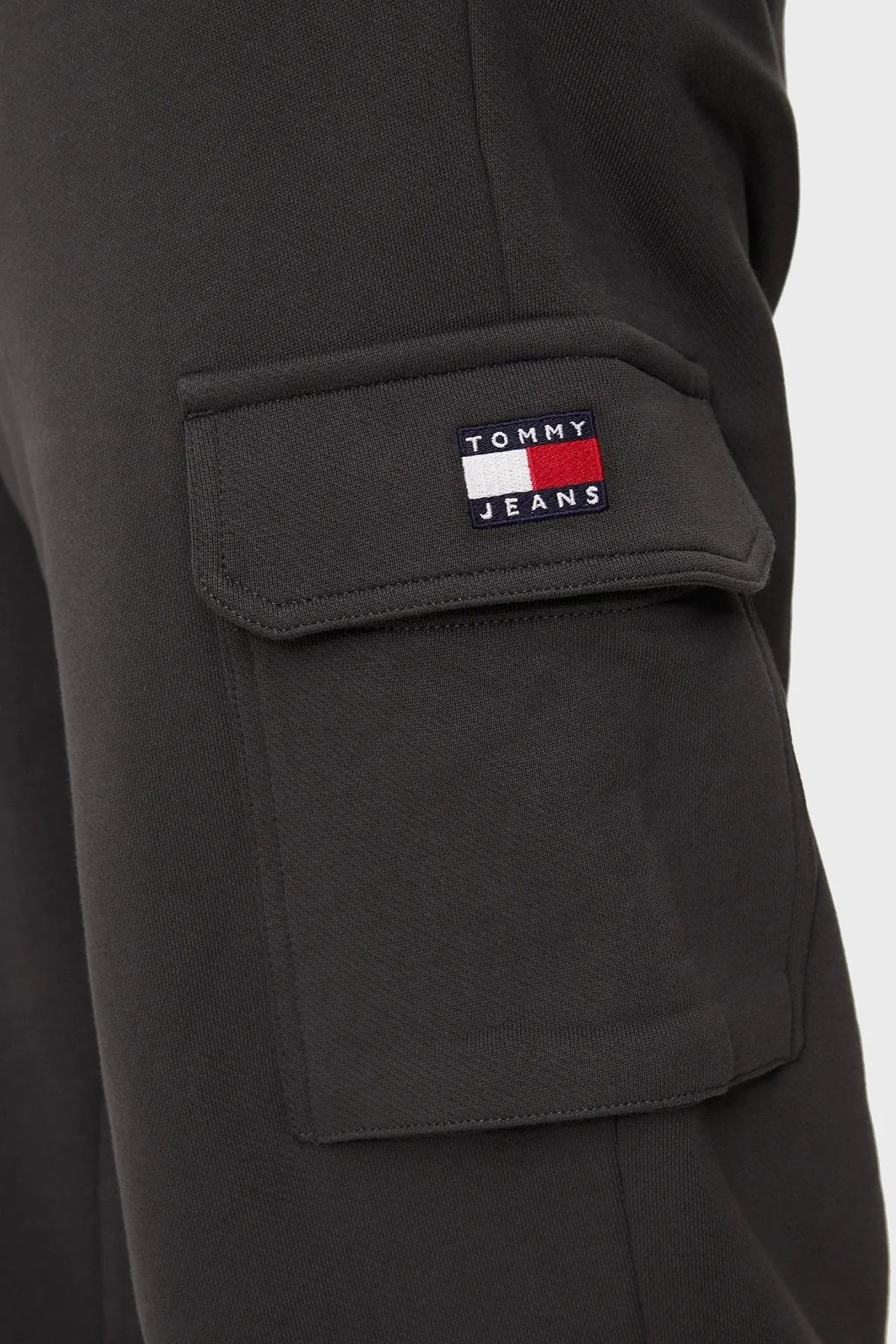 Tommy Jeans % 100 Pamuk Regular Fit Yüksek Bel Lastikli Paça Jogger Erkek Pantolon DM0DM19807 PUB KOYU GRİ - 9