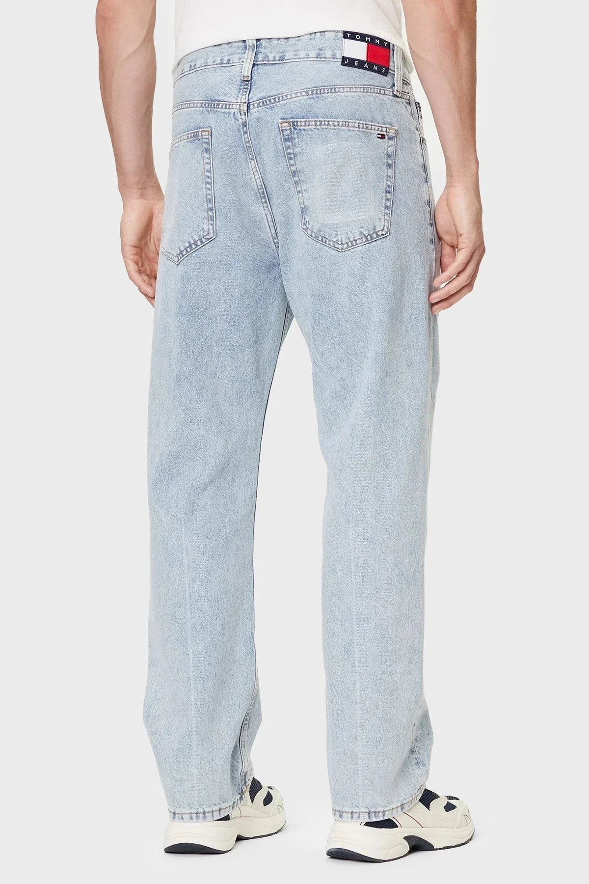 Tommy Jeans % 100 Pamuk Regular Straight Normal Bel Düz Paça Jeans Erkek Kot Pantolon DM0DM21226 1A5 MAVİ - 3