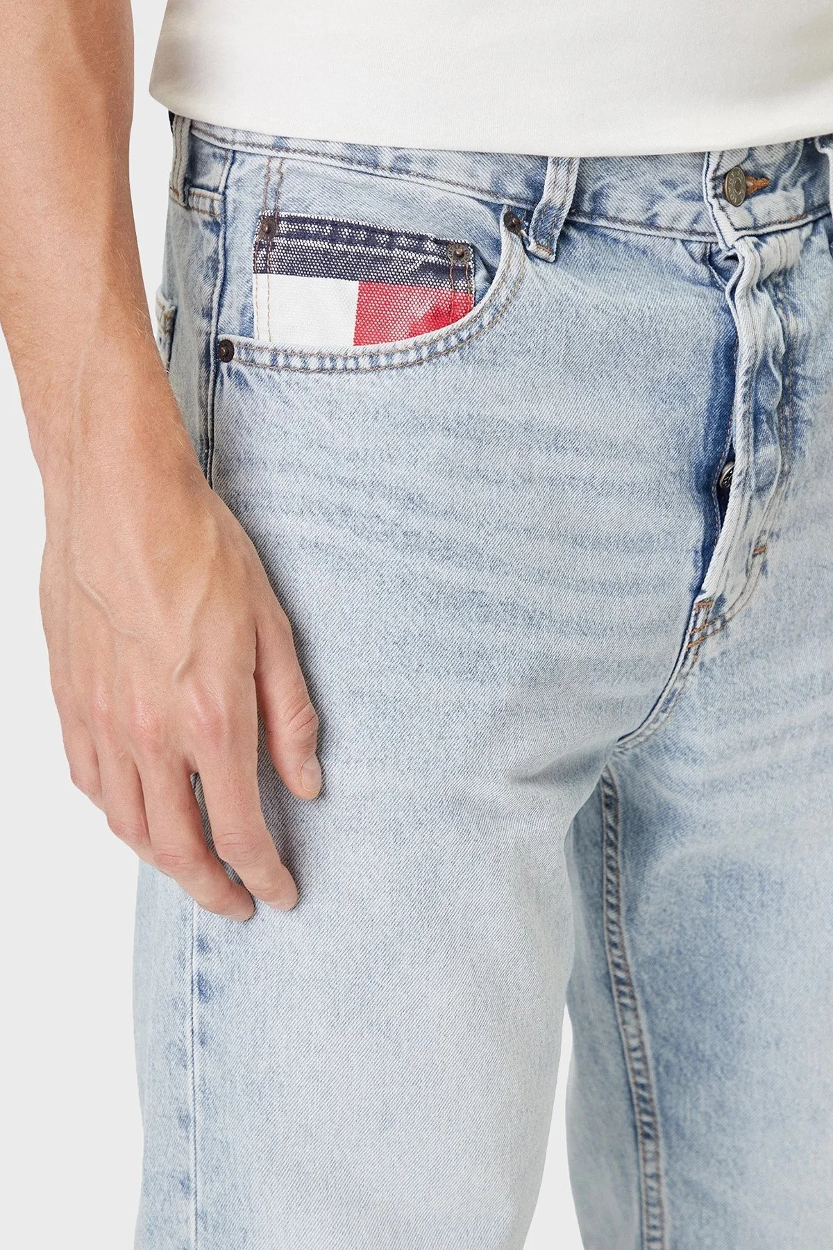 Tommy Jeans % 100 Pamuk Regular Straight Normal Bel Düz Paça Jeans Erkek Kot Pantolon DM0DM21226 1A5 MAVİ - 4