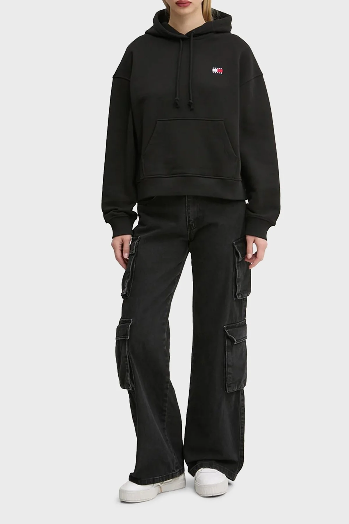 Tommy Jeans % 100 Pamuk Relaxed Fit Kapüşonlu Bayan Sweat DW0DW19414 BDS SİYAH - 3
