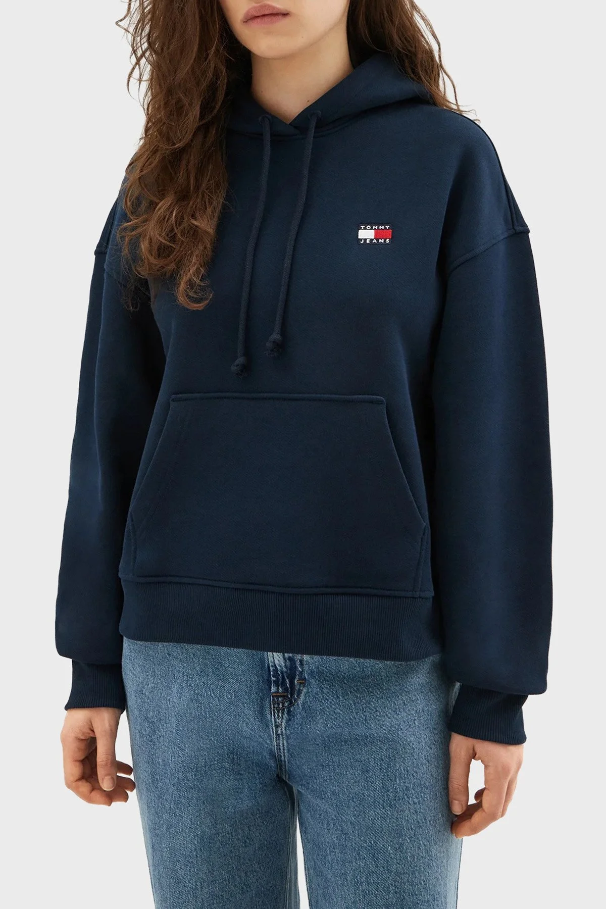 Tommy Jeans % 100 Pamuk Relaxed Fit Kapüşonlu Bayan Sweat DW0DW19414 C1G LACİVERT - 1