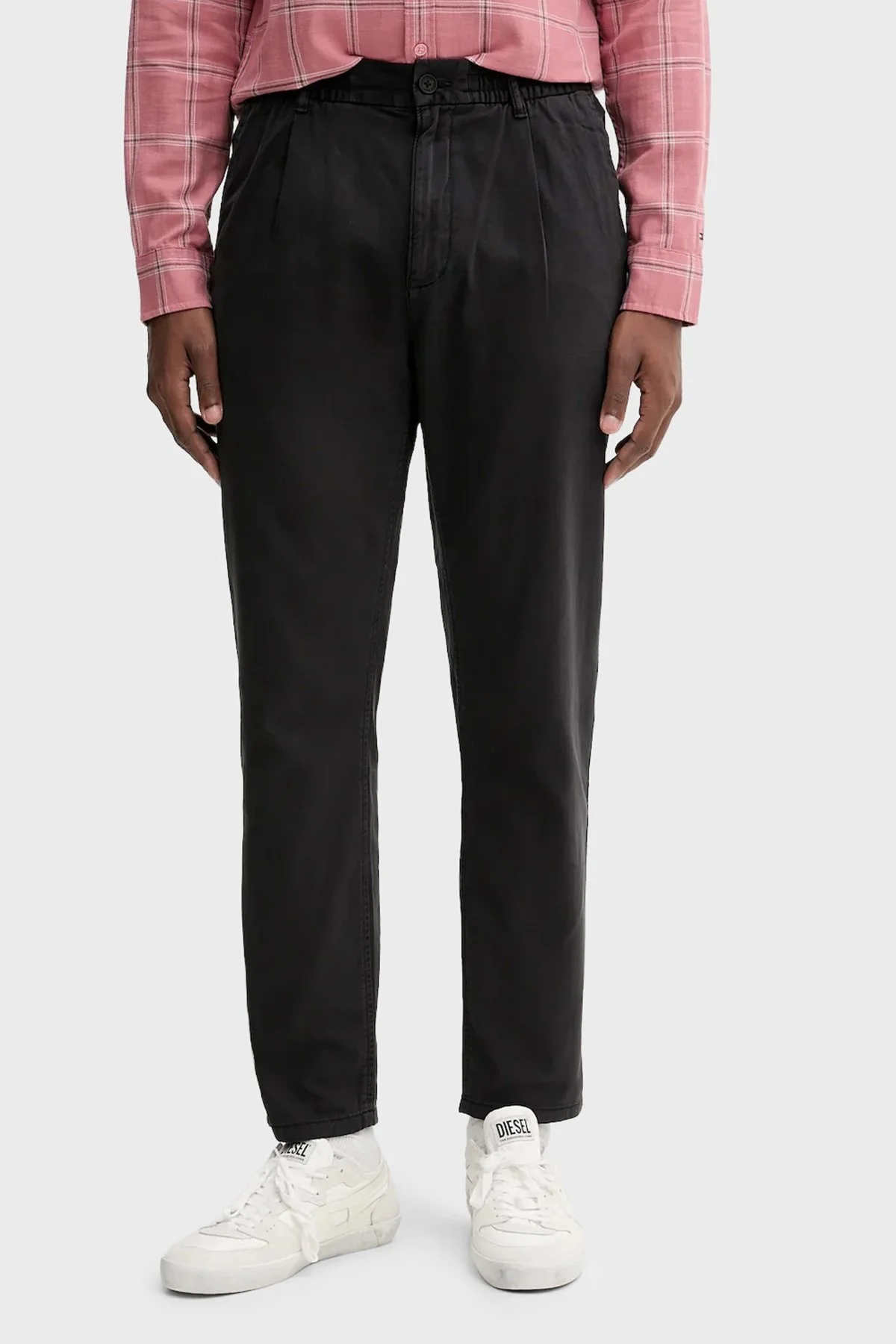 Tommy Jeans % 100 Pamuk Relaxed Fit Orta Bel Düz Paça Erkek Pantolon DM0DM21705 BDS SİYAH - 1