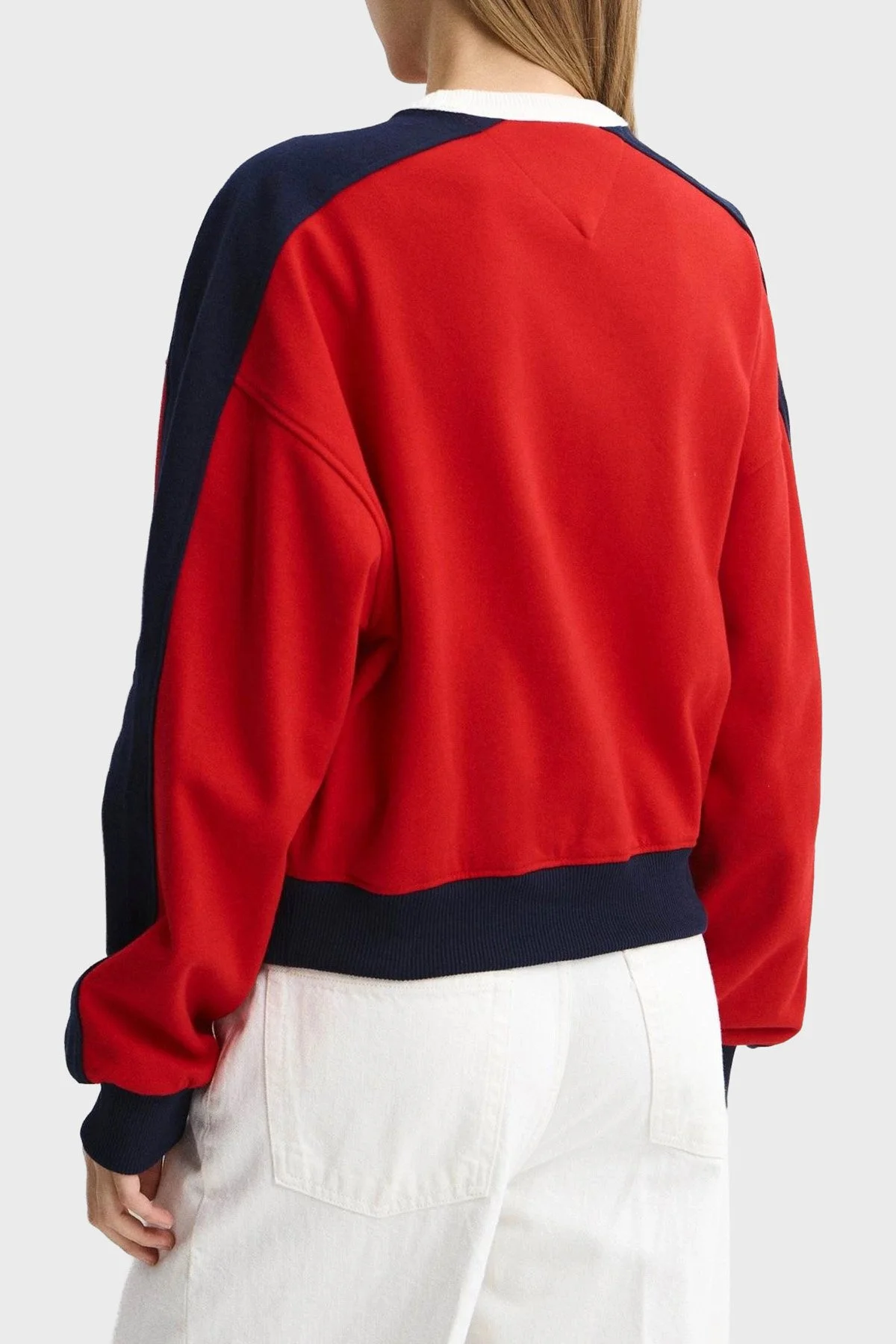 Tommy Jeans % 100 Pamuk Renk Bloklu Bisiklet Yaka Kadın Sweat DW0DW22826 XK9 Kırmızı - 2