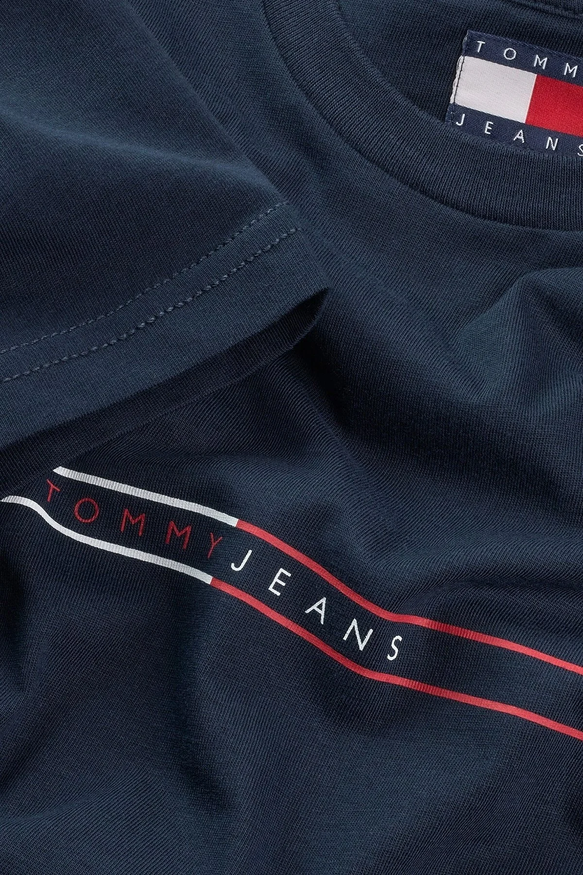 Tommy Jeans % 100 Pamuk Slim Fit Bisiklet Yaka Logolu Erkek T Shirt DM0DM20779 C1G LACİVERT - 4