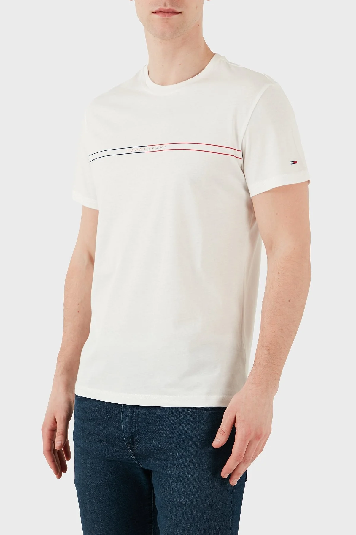 Tommy Jeans % 100 Pamuk Slim Fit Bisiklet Yaka Logolu Erkek T Shirt DM0DM20779 YBL BEYAZ - 6
