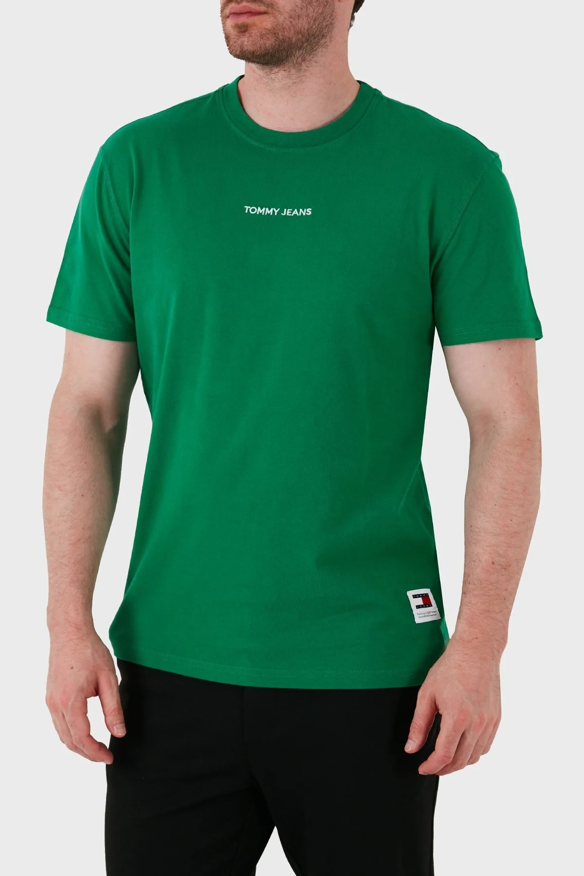 Tommy Jeans % 100 Pamuklu Bisiklet Yaka Erkek T Shirt DM0DM18519 L30 YEŞİL - 2