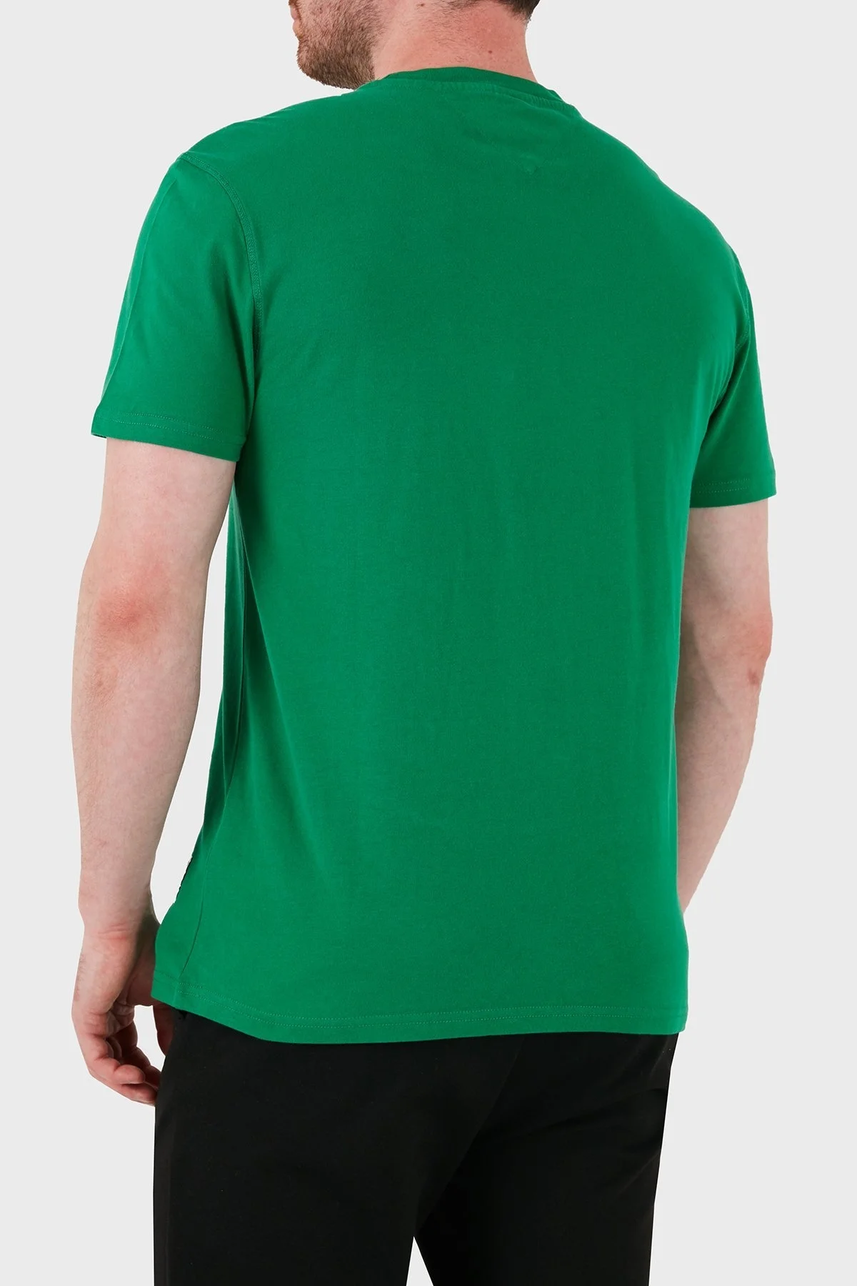 Tommy Jeans % 100 Pamuklu Bisiklet Yaka Erkek T Shirt DM0DM18519 L30 YEŞİL - 4
