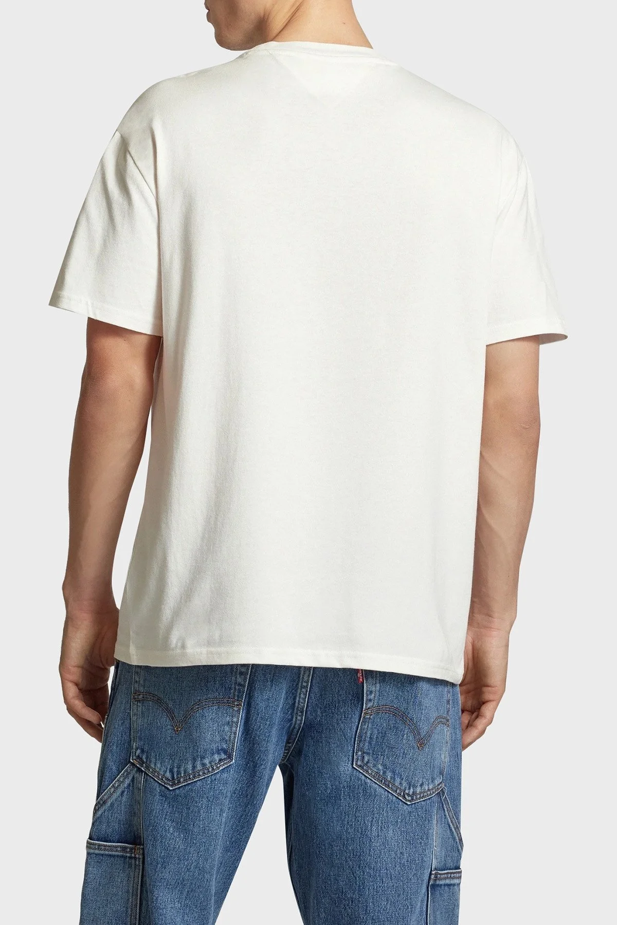 Tommy Jeans % 100 Pamuklu Bisiklet Yaka Erkek T Shirt DM0DM18537 YBH BEYAZ - 2