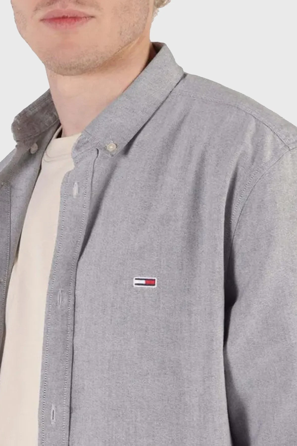 Tommy Jeans % 100 Pamuklu Regular Fit Erkek Gömlek DM0DM19134 C1G LACİVERT - 8