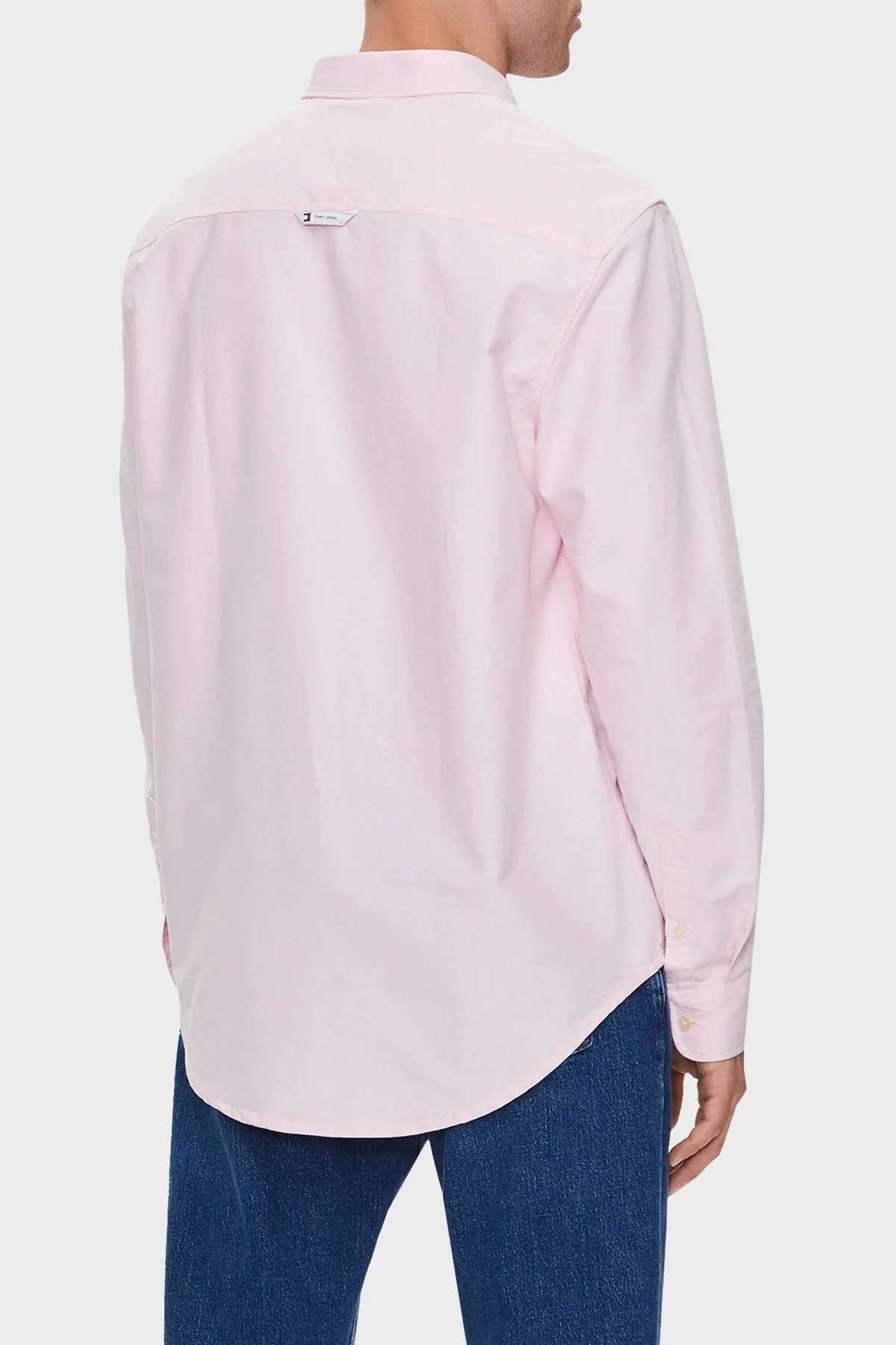 Tommy Jeans % 100 Pamuklu Regular Fit Erkek Gömlek DM0DM19134 THA PEMBE - 8
